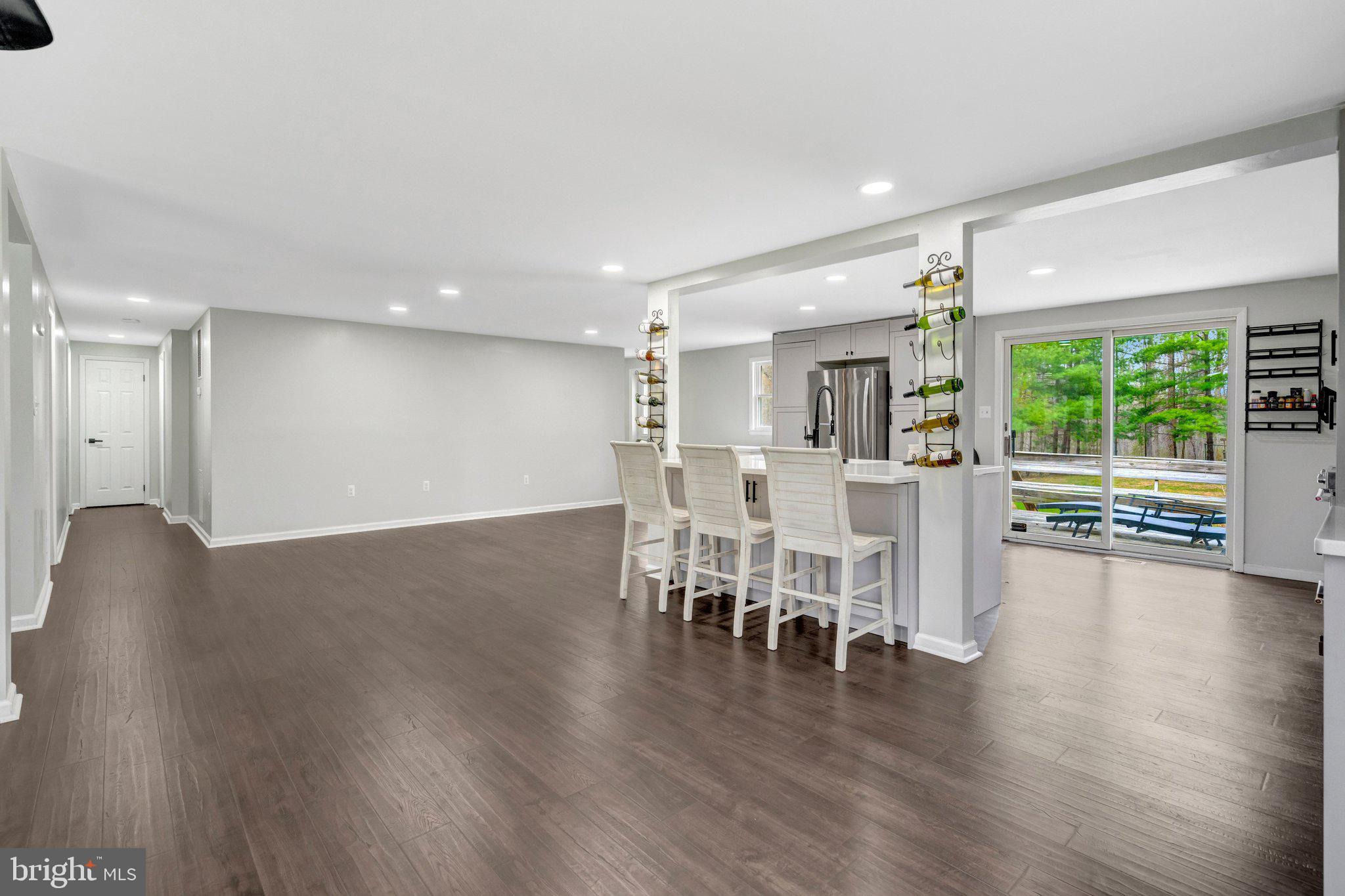 MORGAN'S BLUFF - Residential