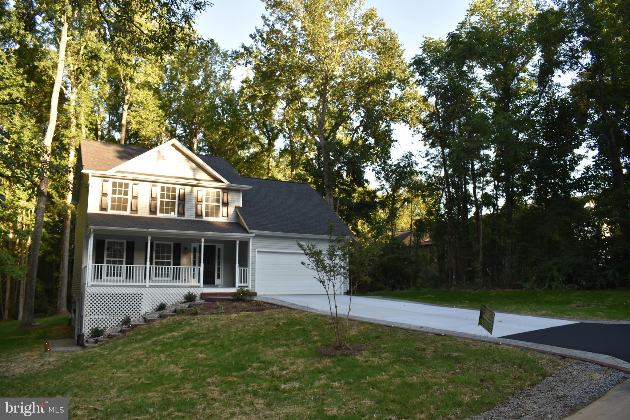 PRESIDENTIAL LAKES - Residential