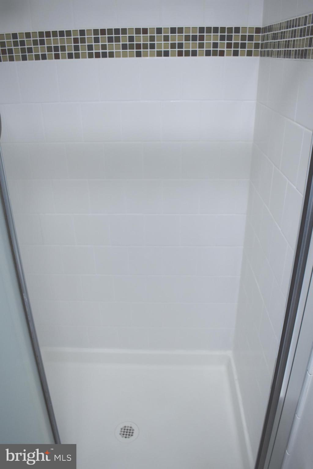 PRESIDENTIAL LAKES - Residential