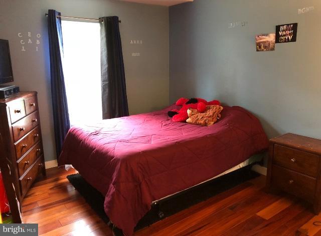 FOREST KNOLLS - Residential