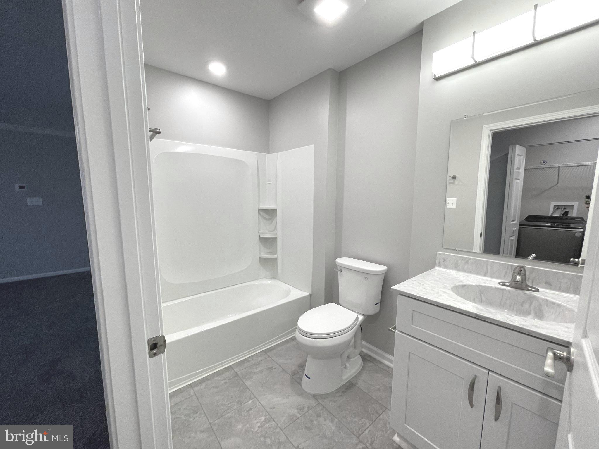 RIDGEVIEW II - Residential Lease