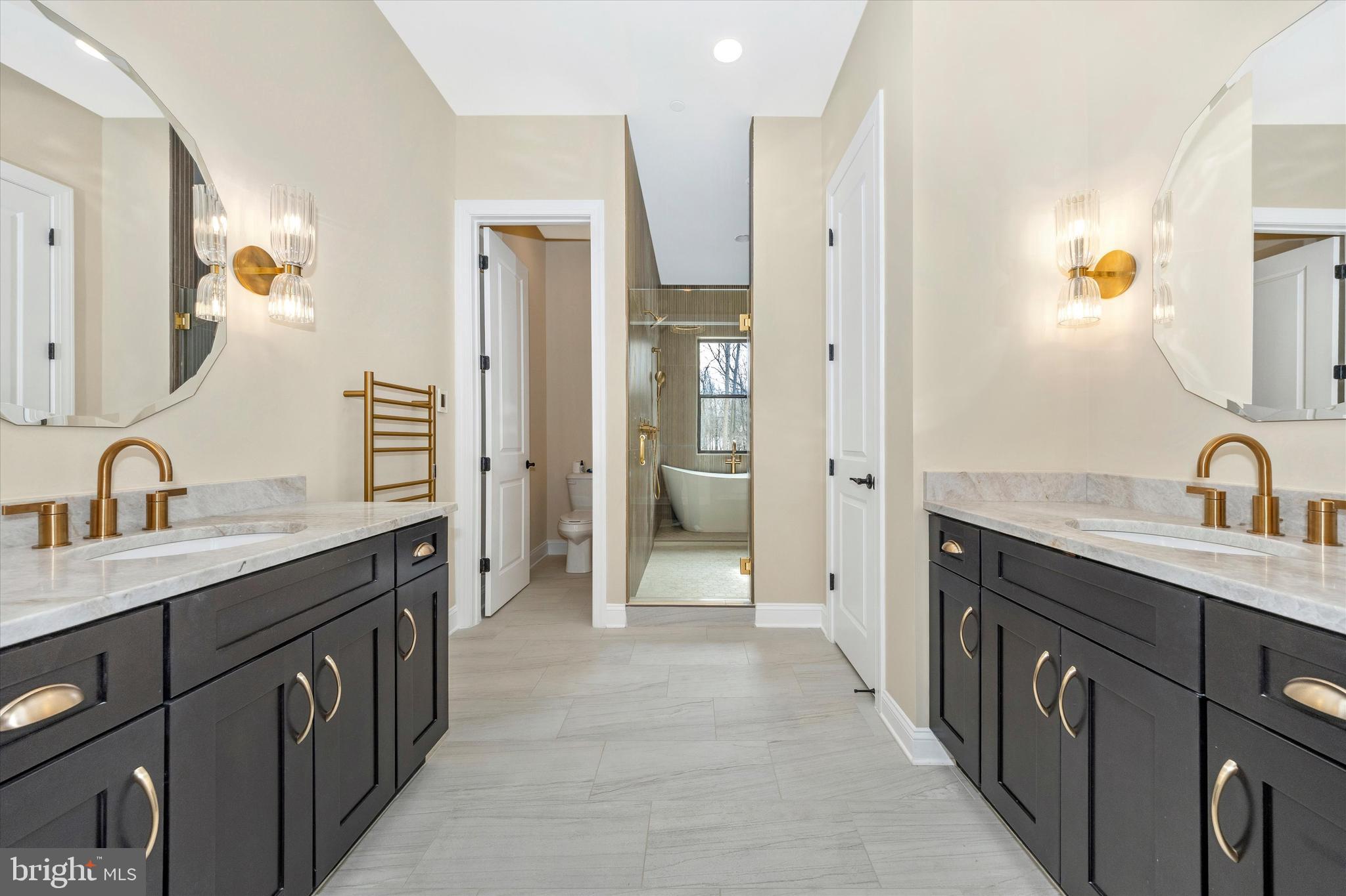 ESTATES AT POTOMAC FARMS - Residential