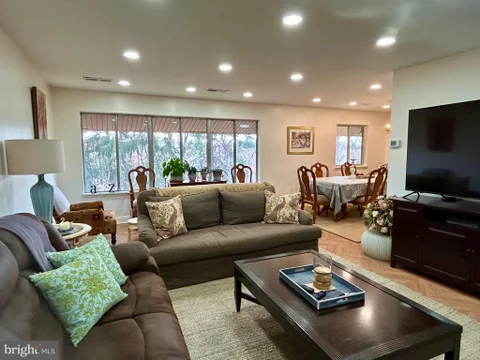 MLS: MDMC2254688