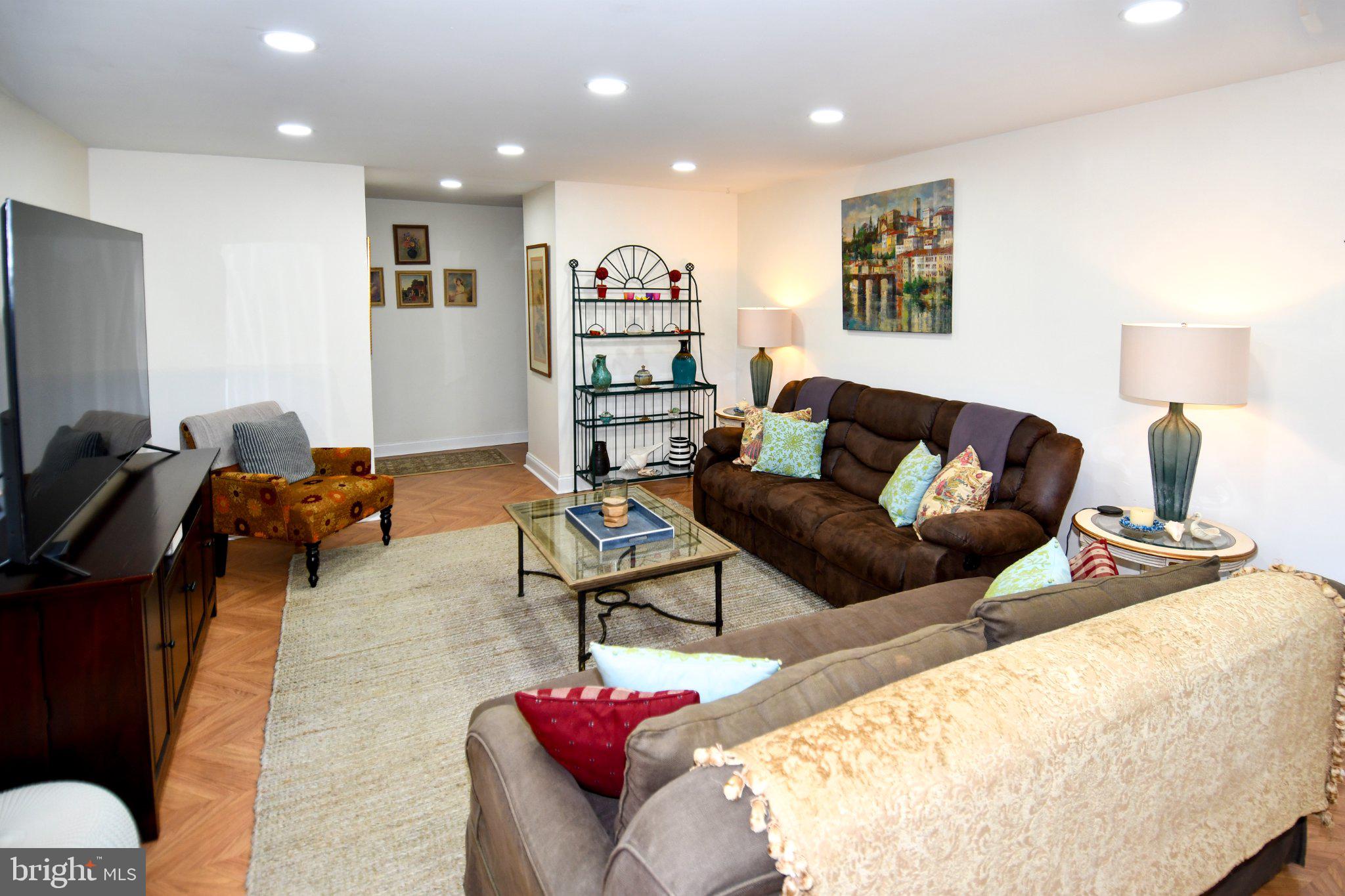 18624 WALKERS CHOICE ROAD 6