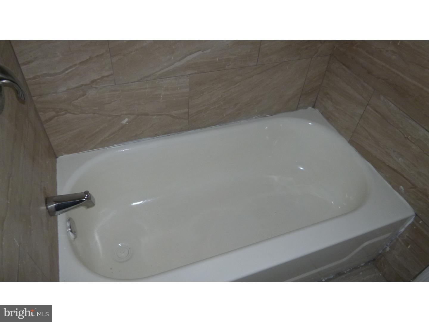 PHILADELPHIA (WEST) - Residential