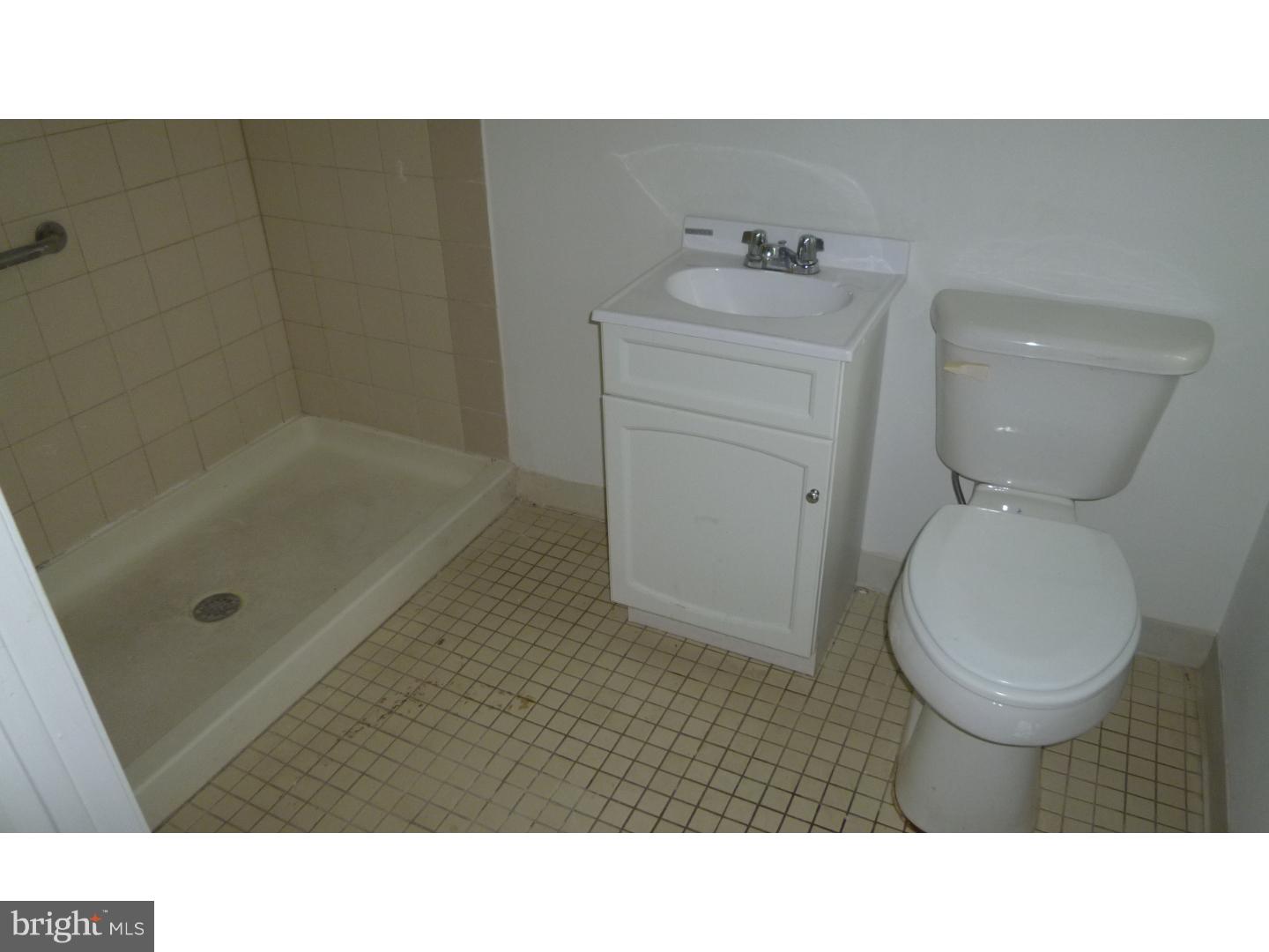 PHILADELPHIA (WEST) - Residential