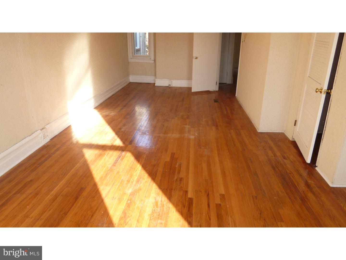 PHILADELPHIA (WEST) - Residential