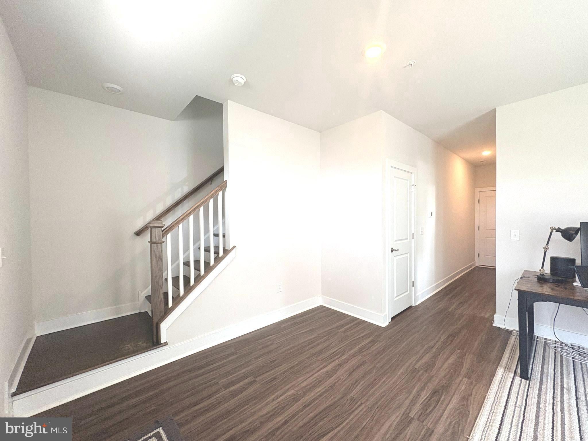 135 ANNAPOLIS STREET