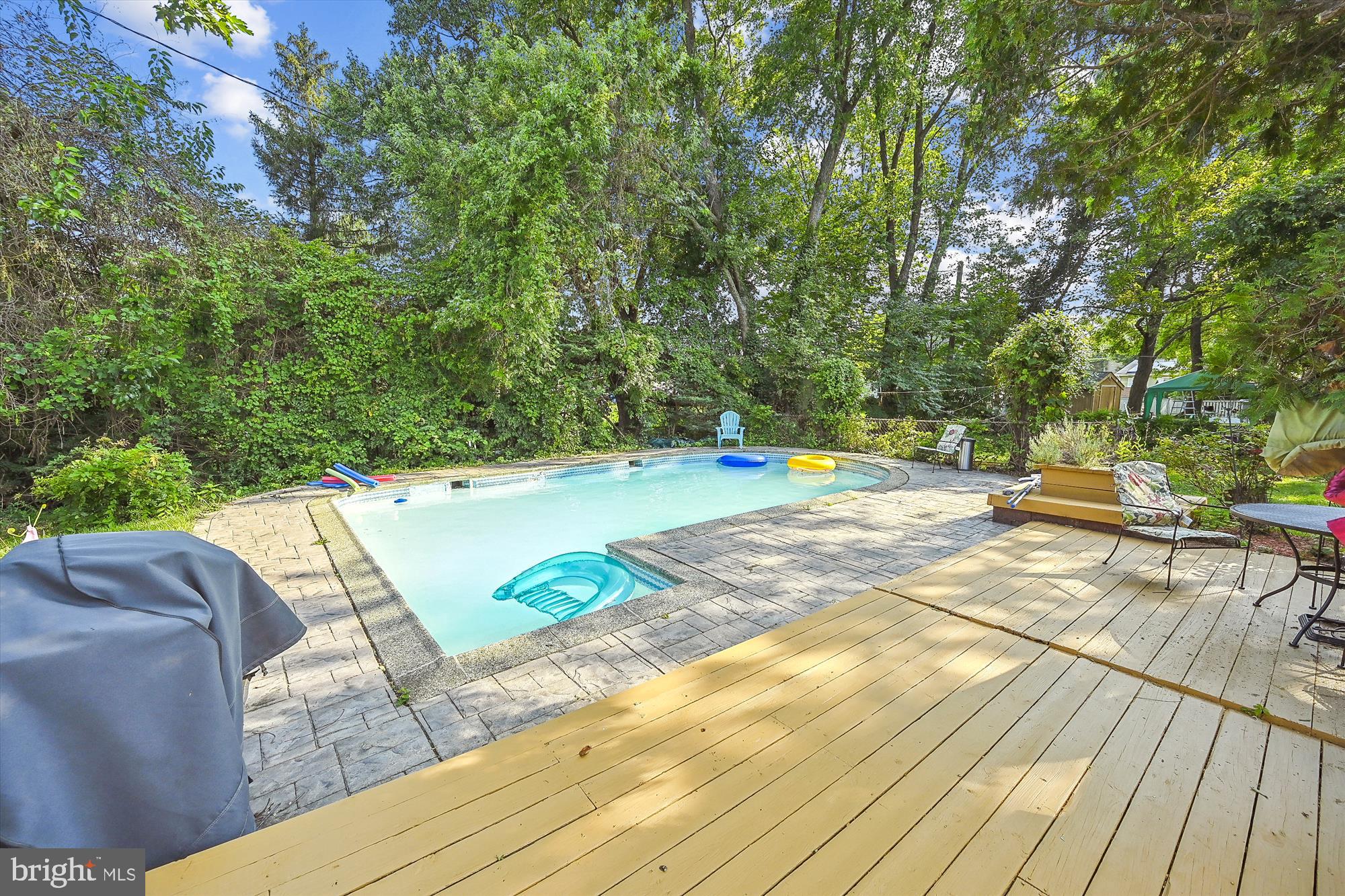 WESTVIEW PARK - Residential