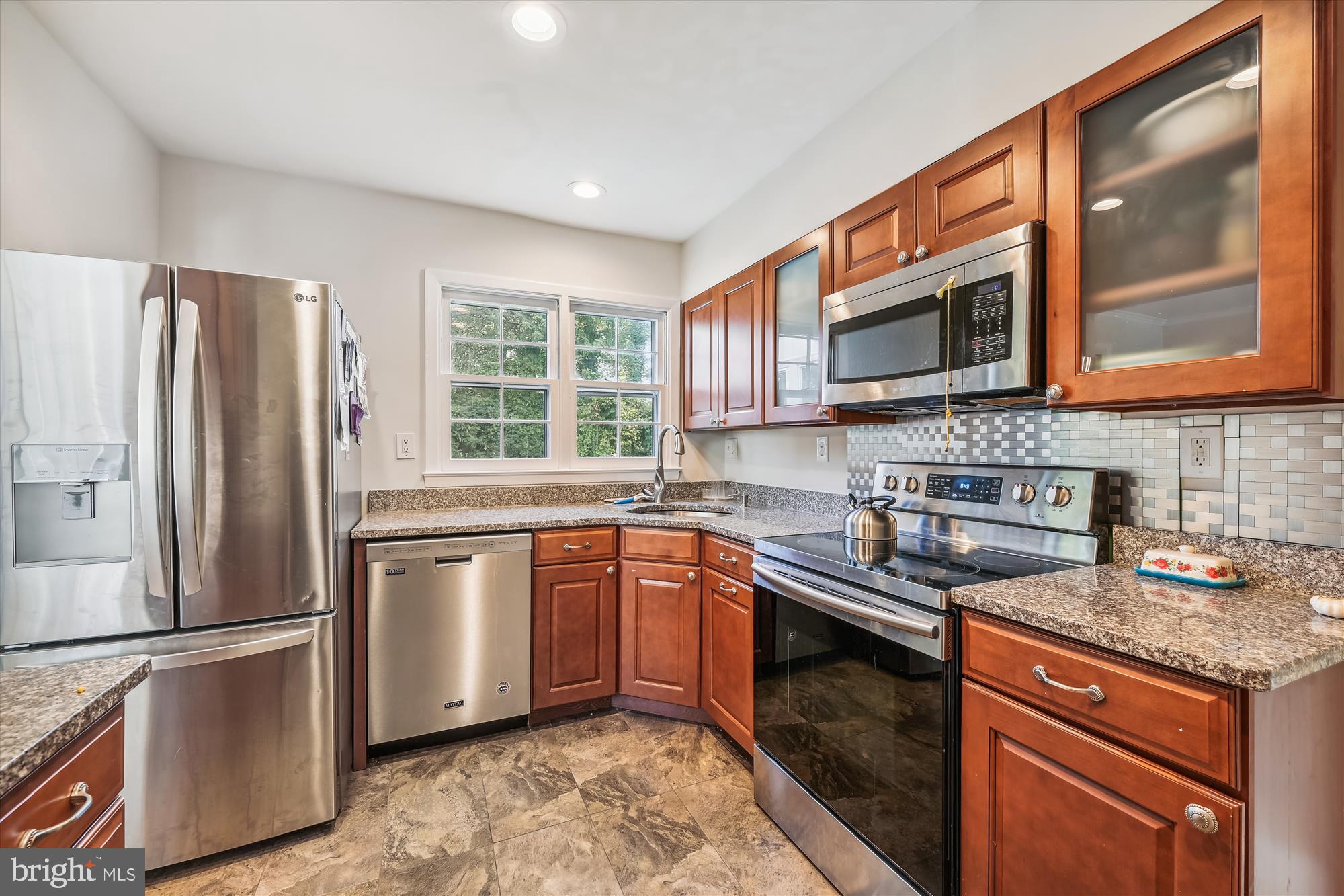 WESTVIEW PARK - Residential