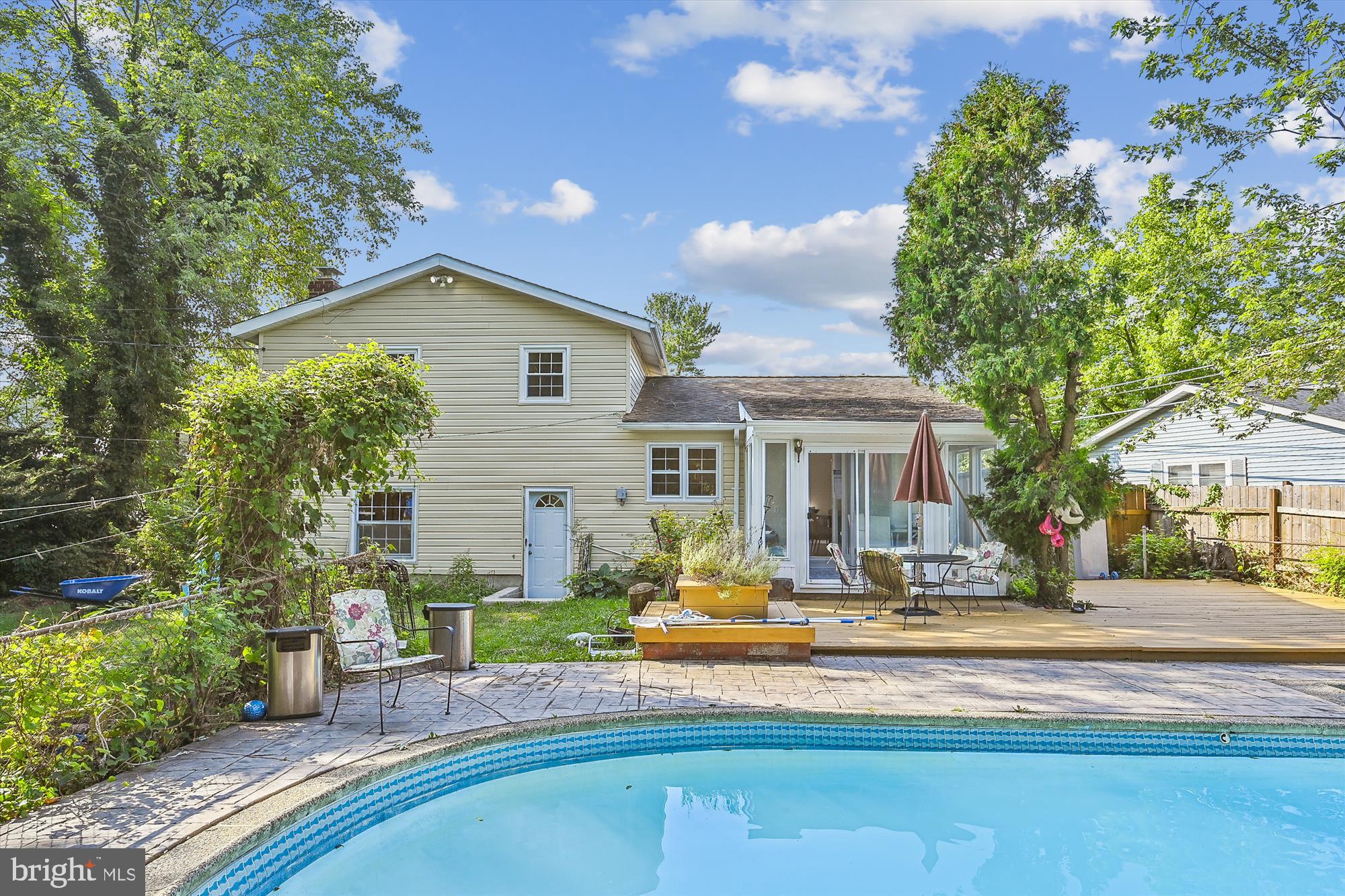 WESTVIEW PARK - Residential