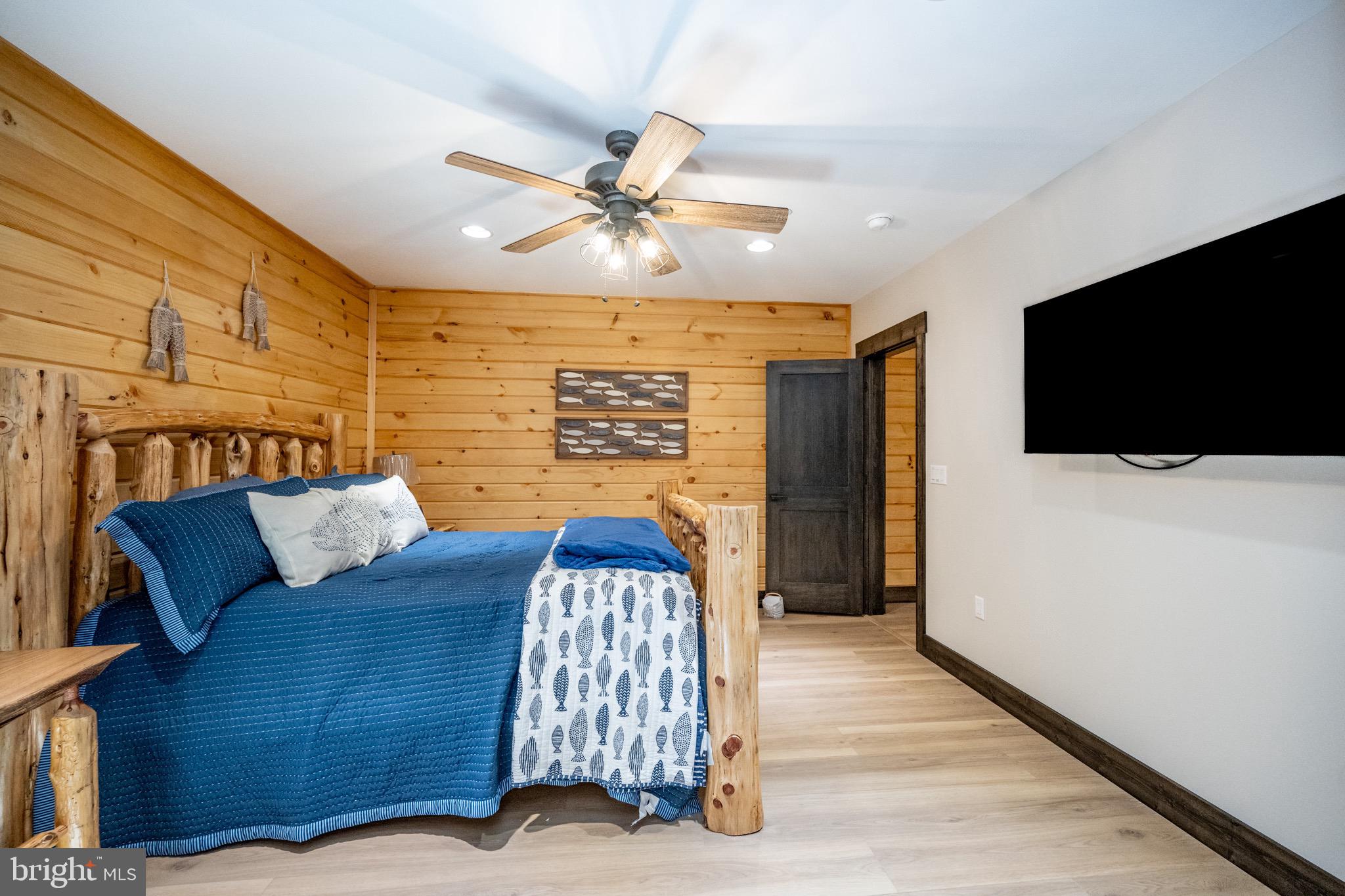 LODESTONE - Residential