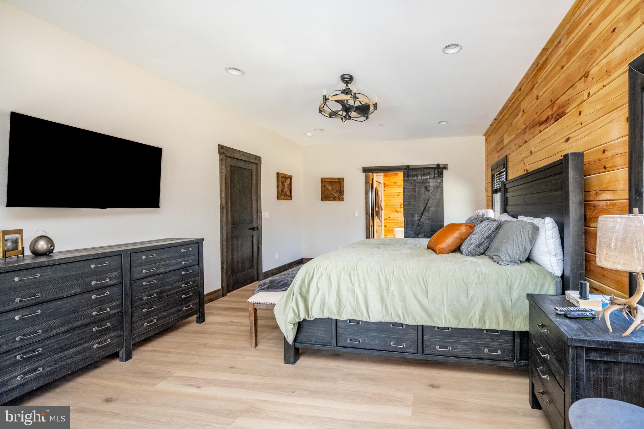 LODESTONE - Residential