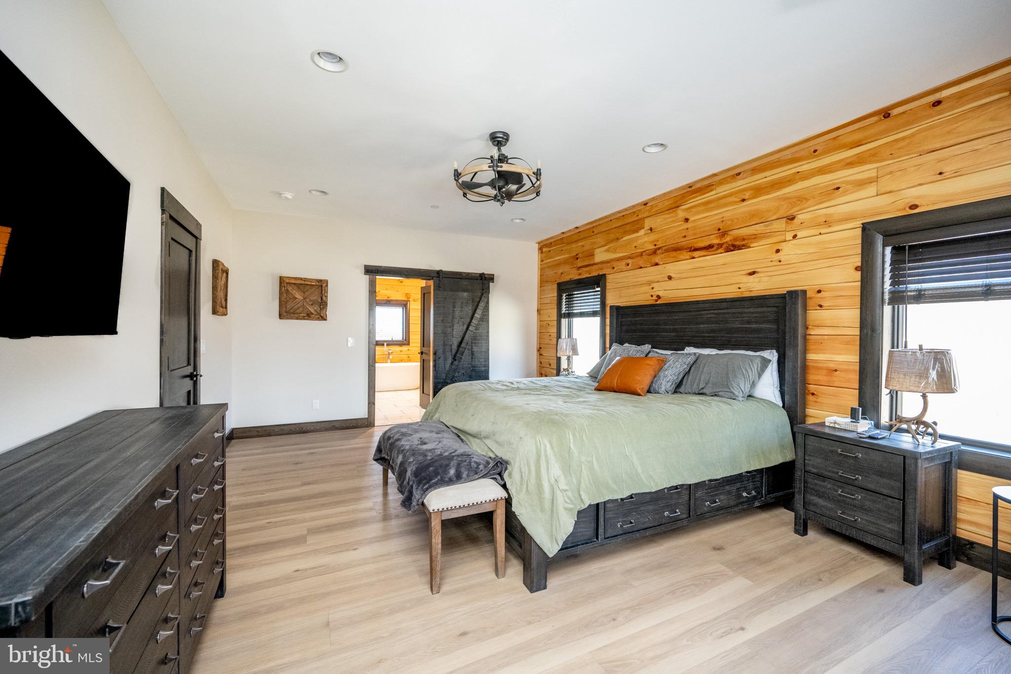 LODESTONE - Residential