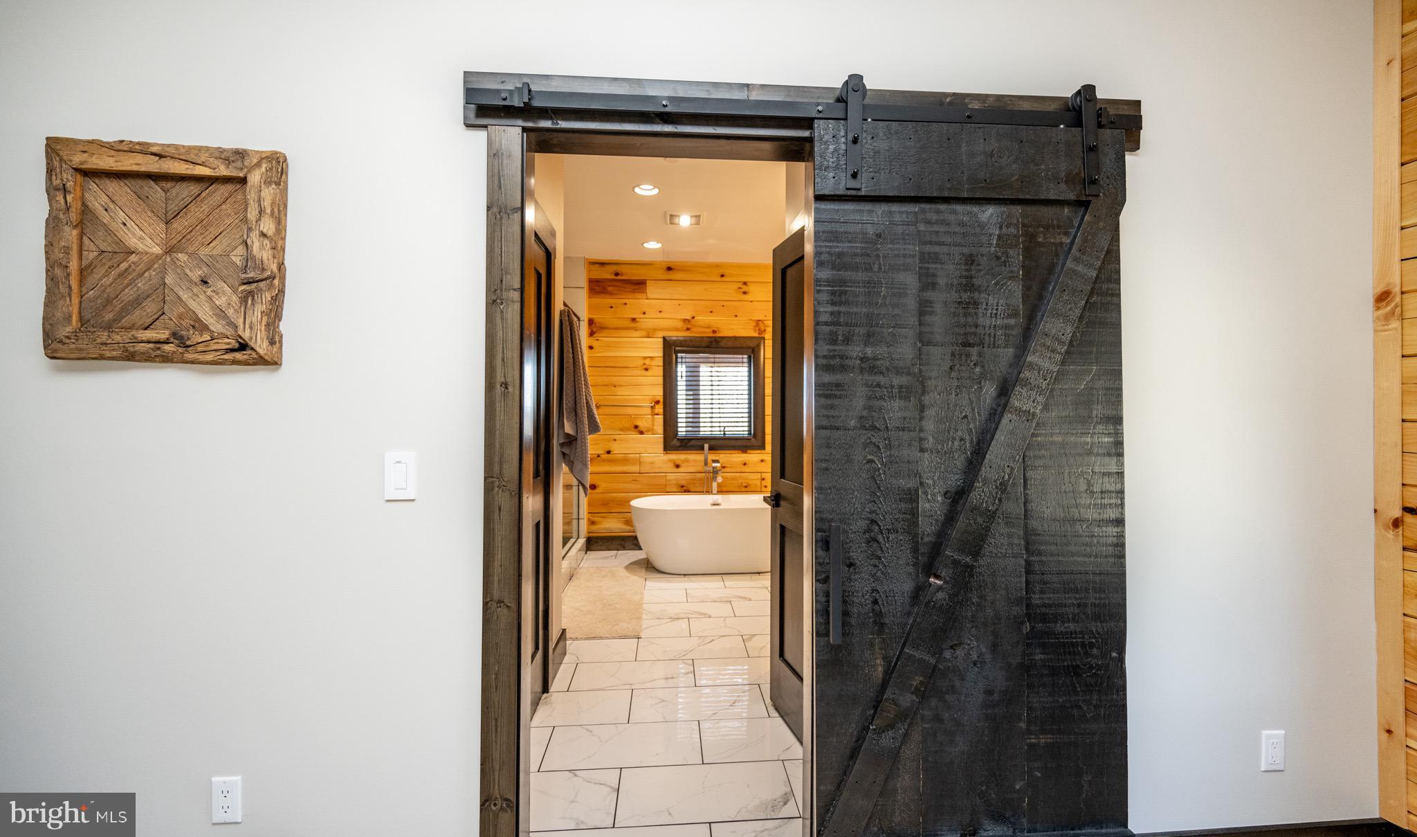 LODESTONE - Residential