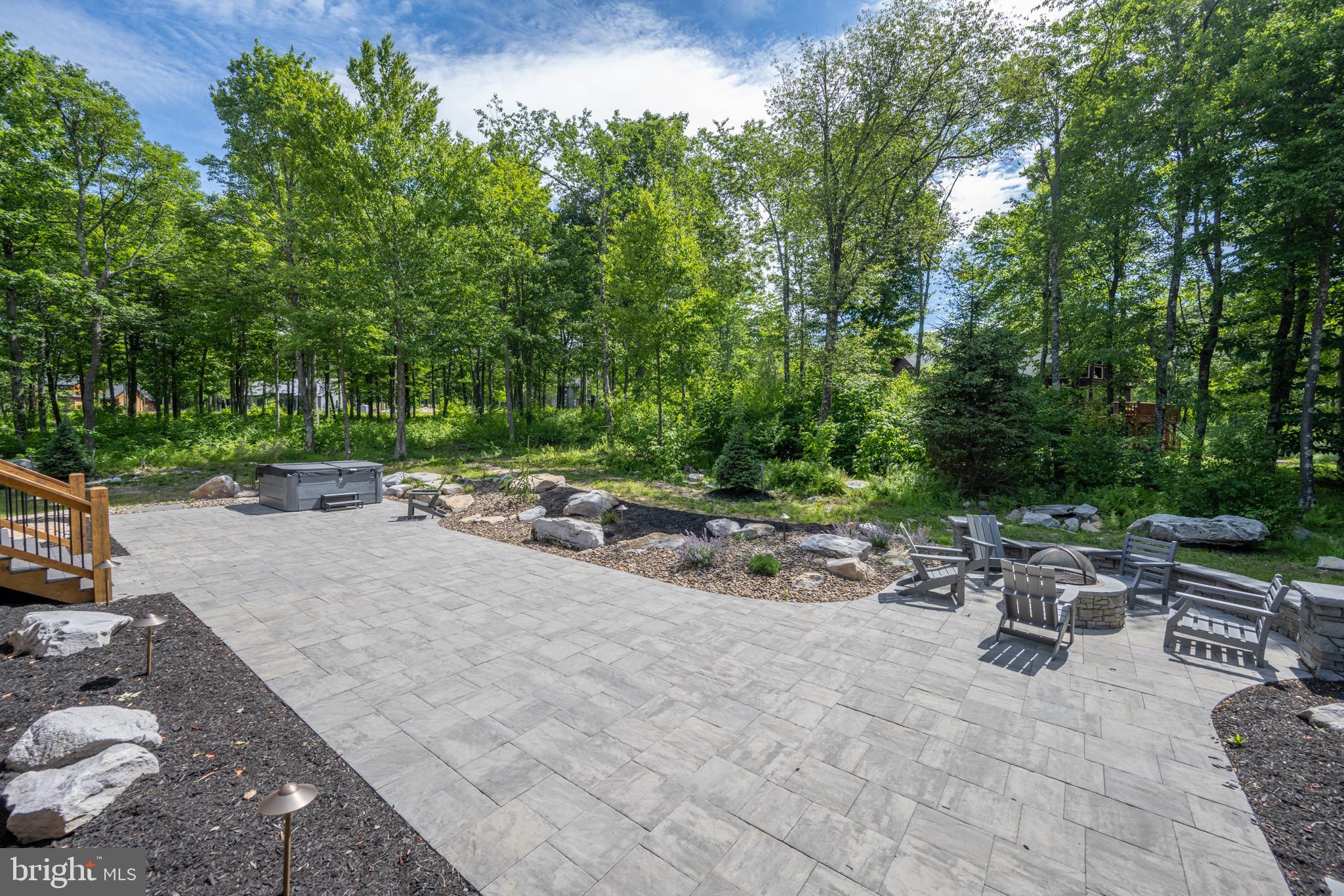 LODESTONE - Residential