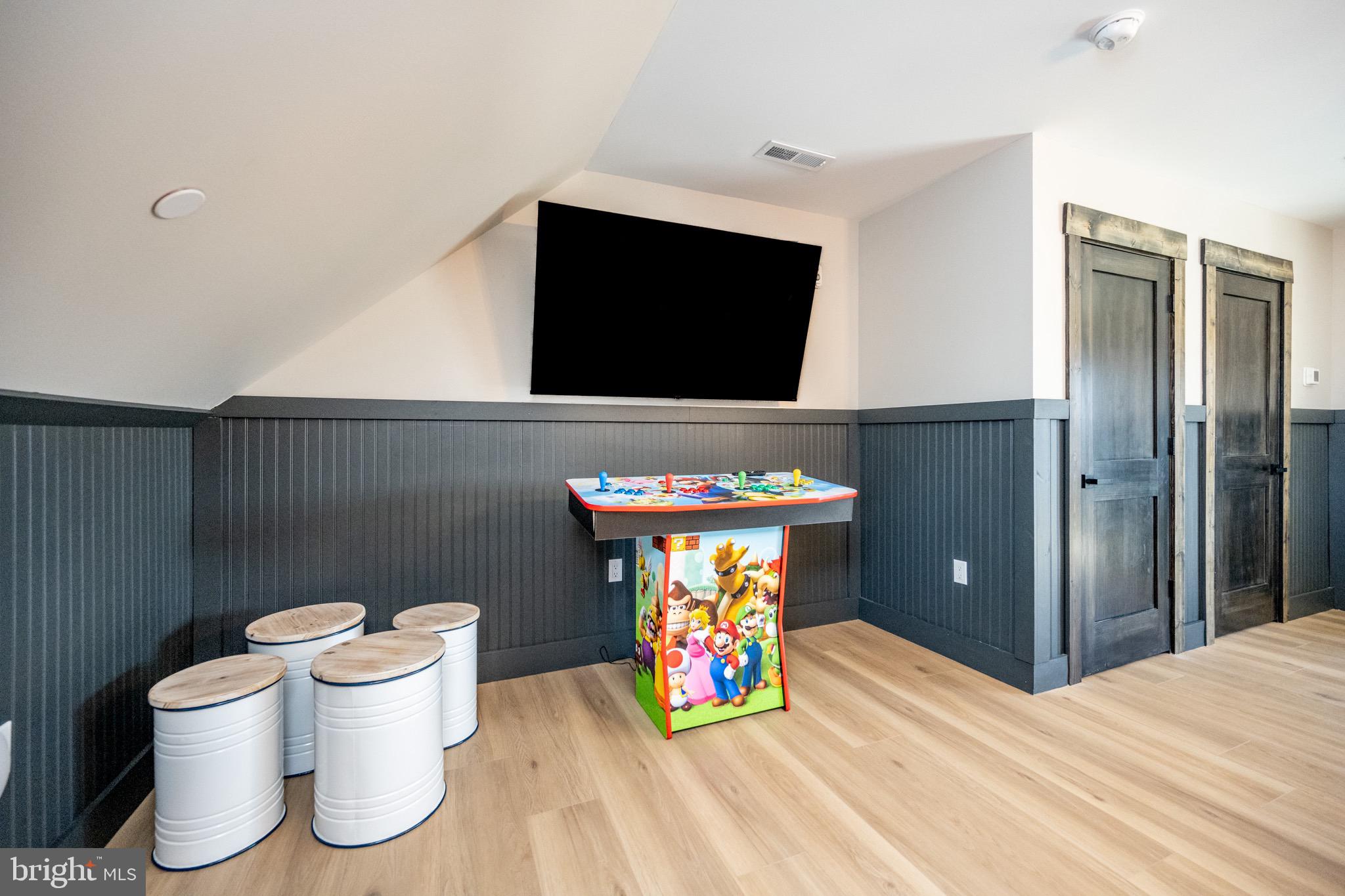 LODESTONE - Residential