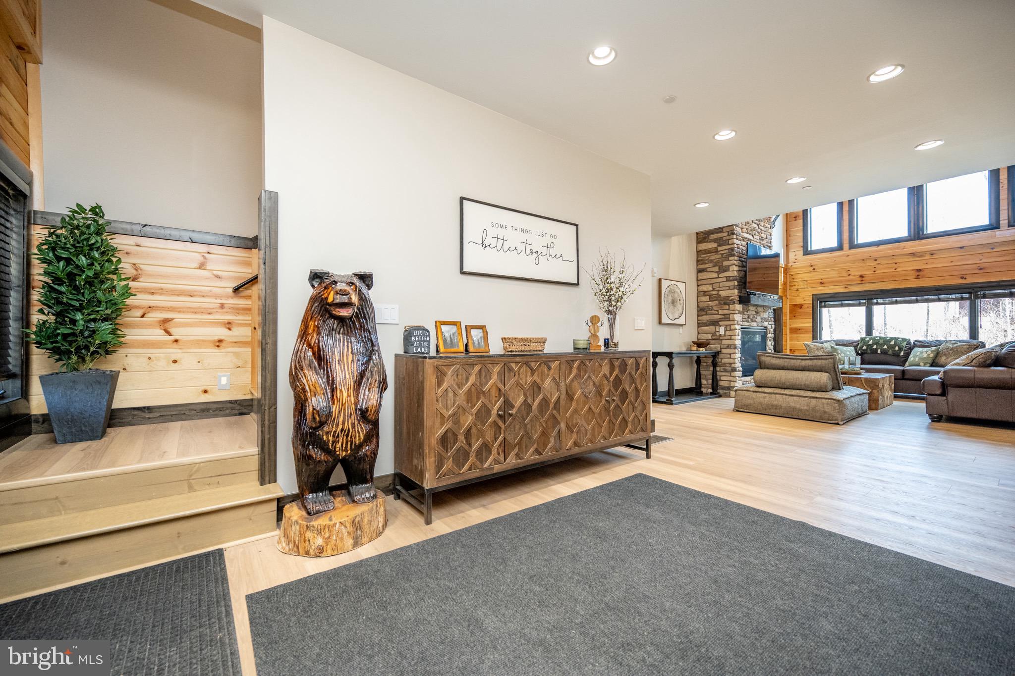 LODESTONE - Residential