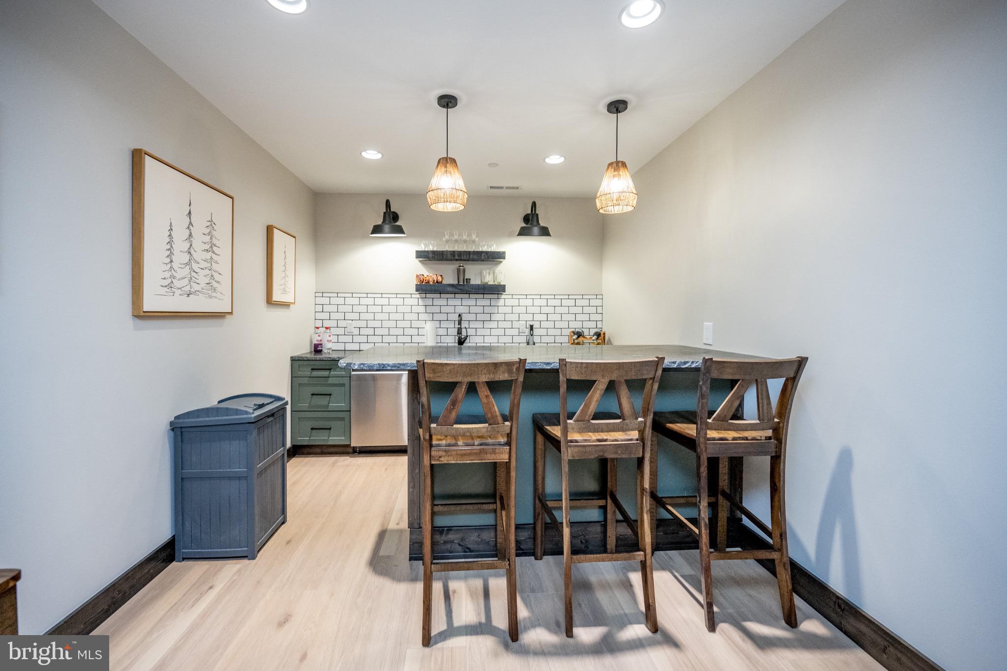 LODESTONE - Residential