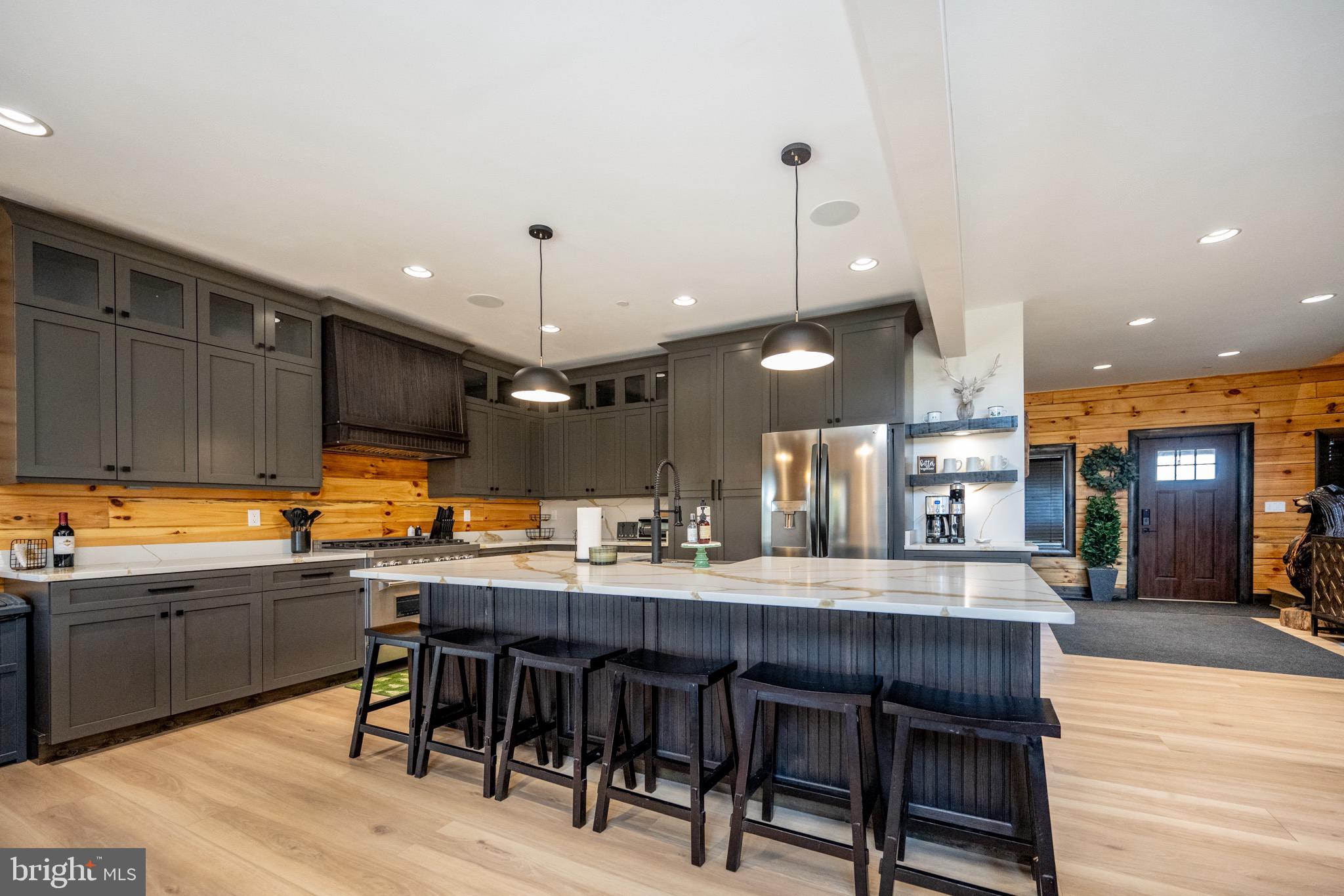 LODESTONE - Residential