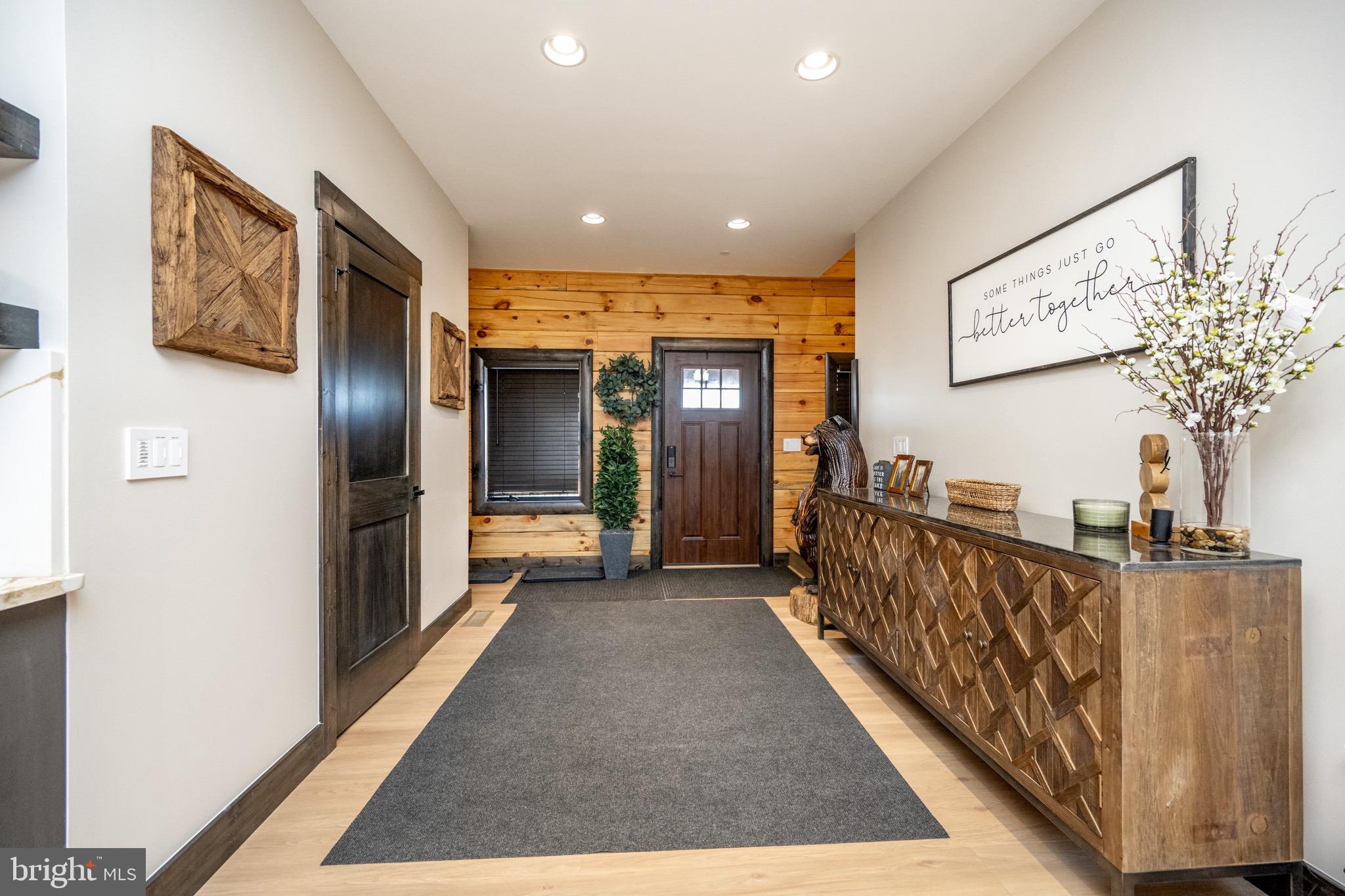 LODESTONE - Residential