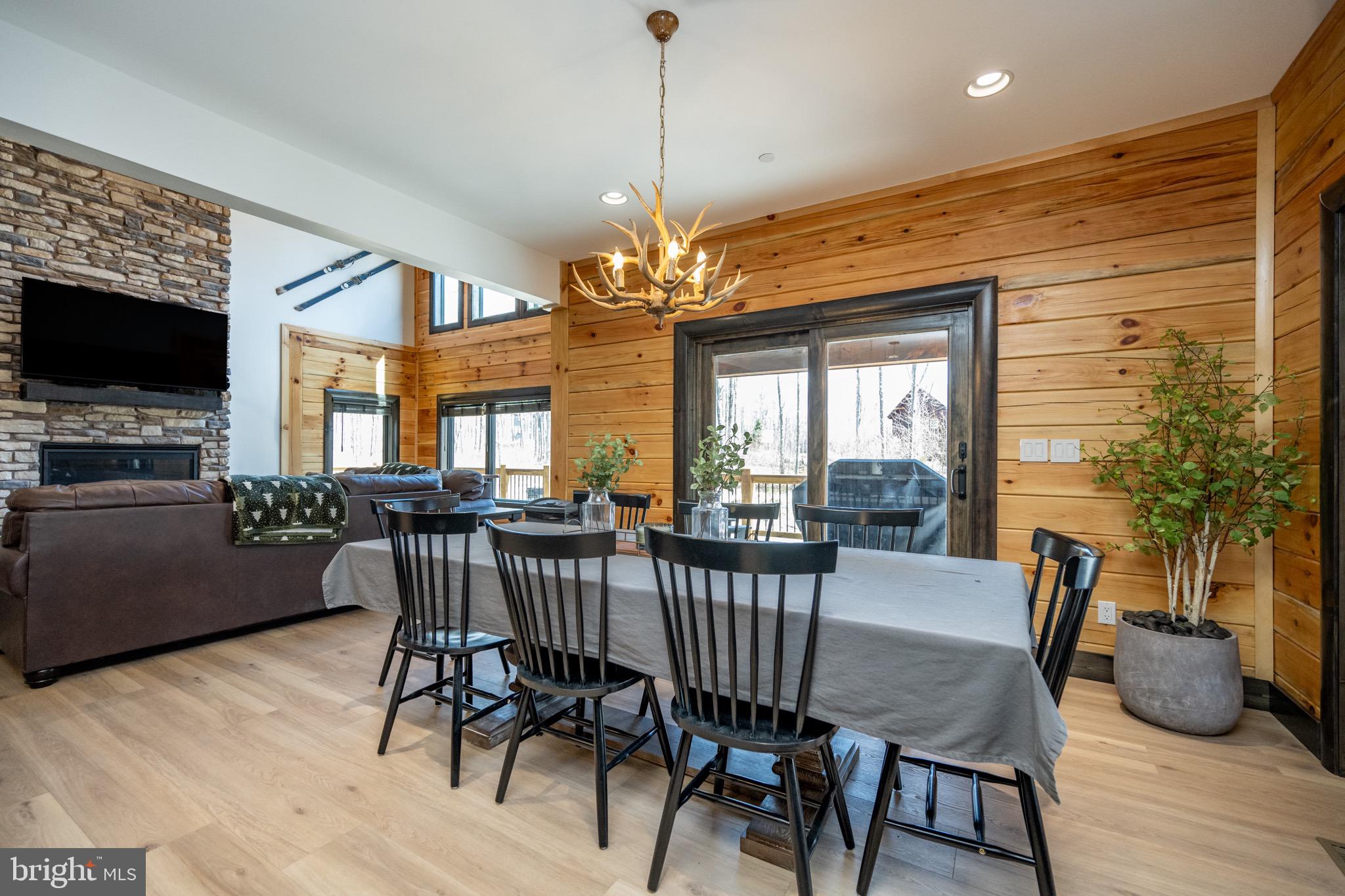 LODESTONE - Residential