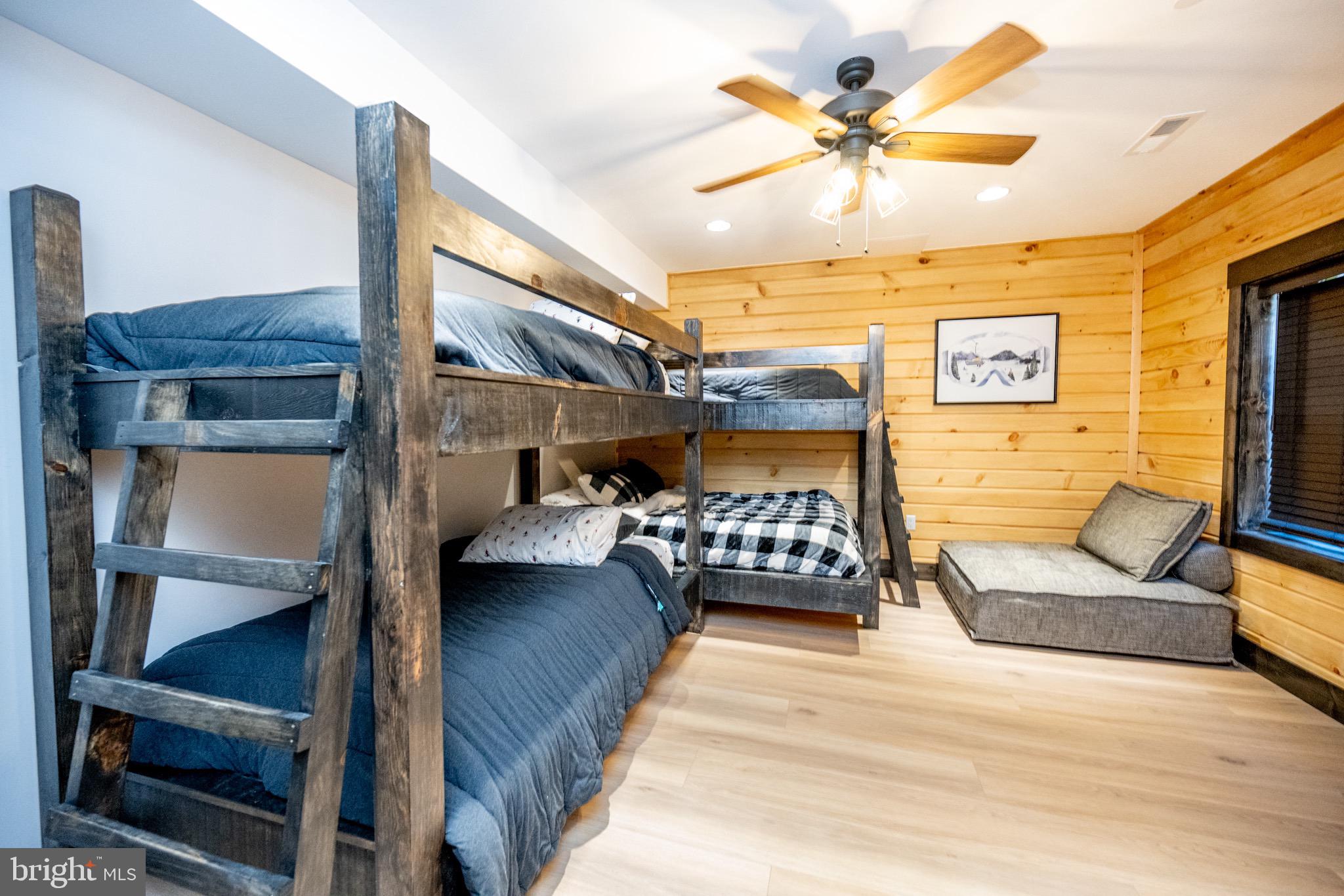 LODESTONE - Residential