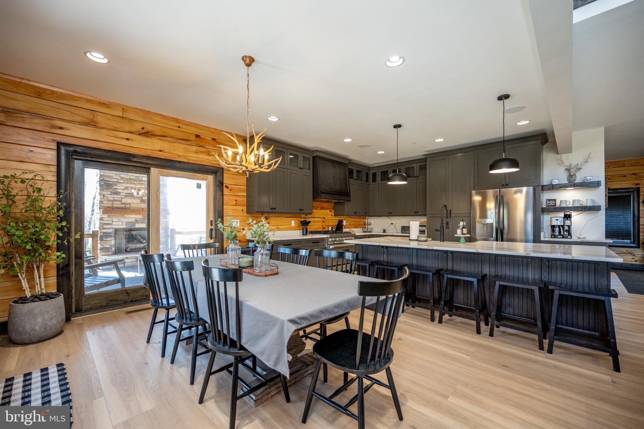 LODESTONE - Residential