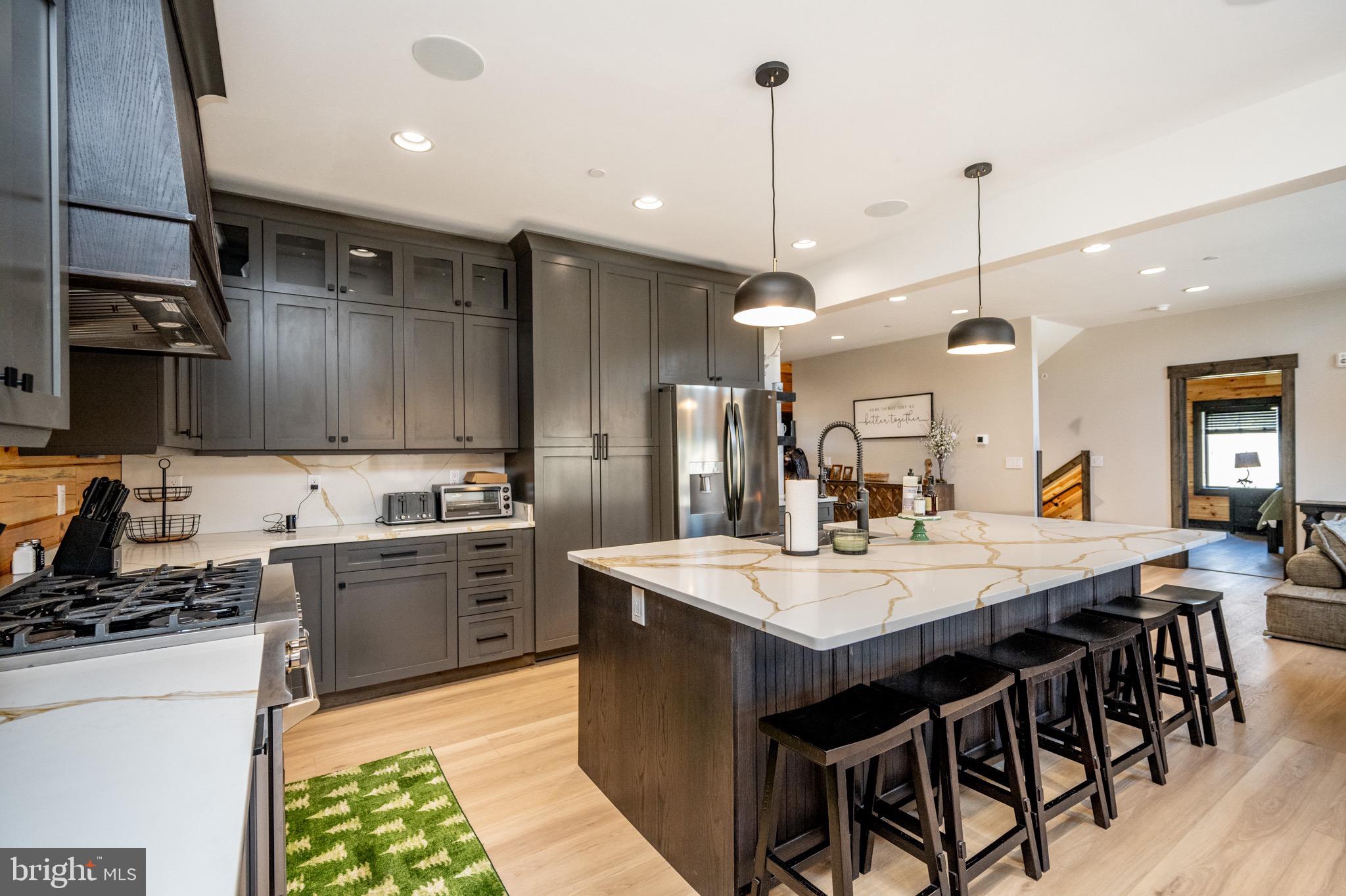 LODESTONE - Residential