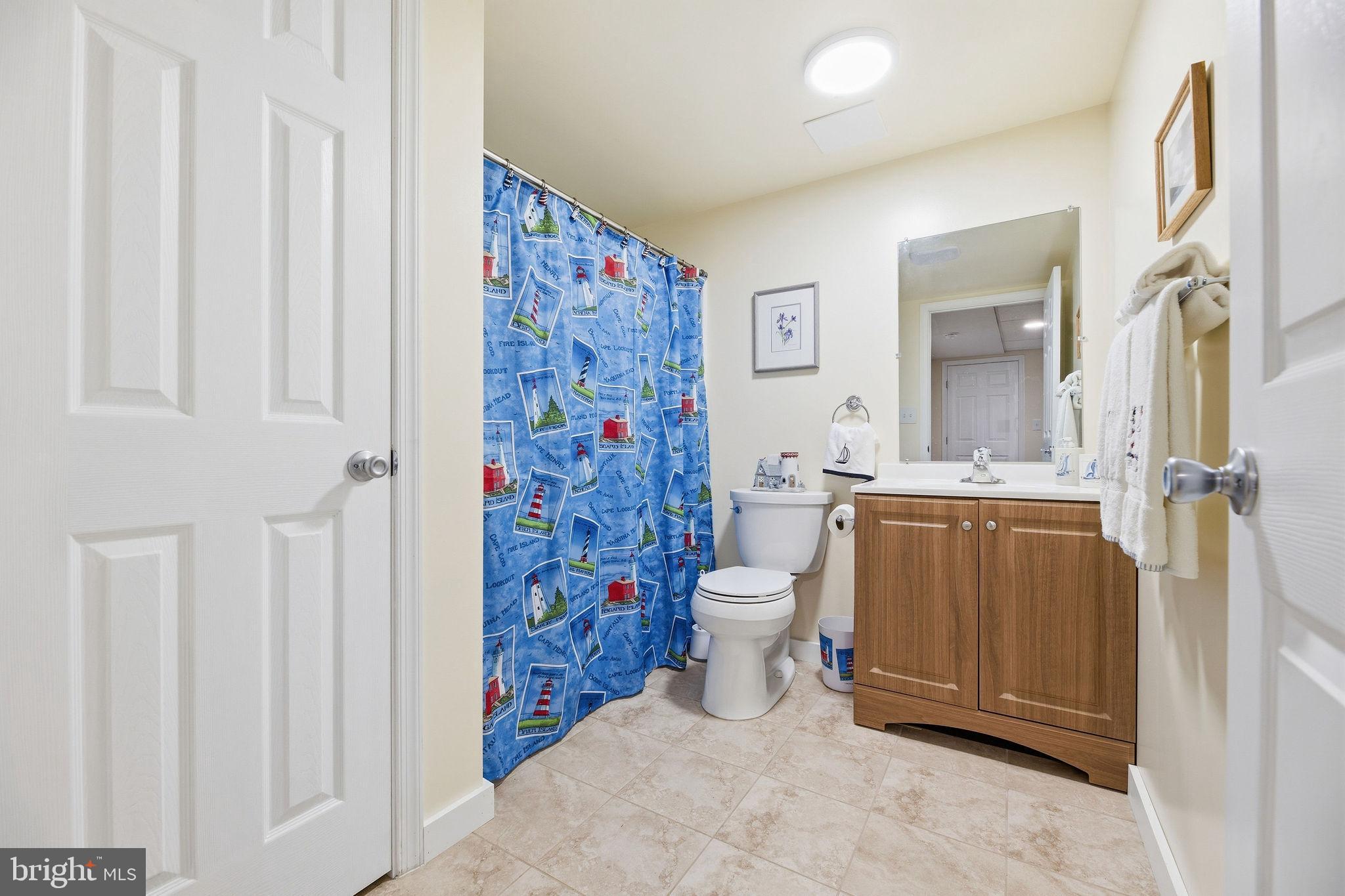 WHISPERING WOODS - Residential