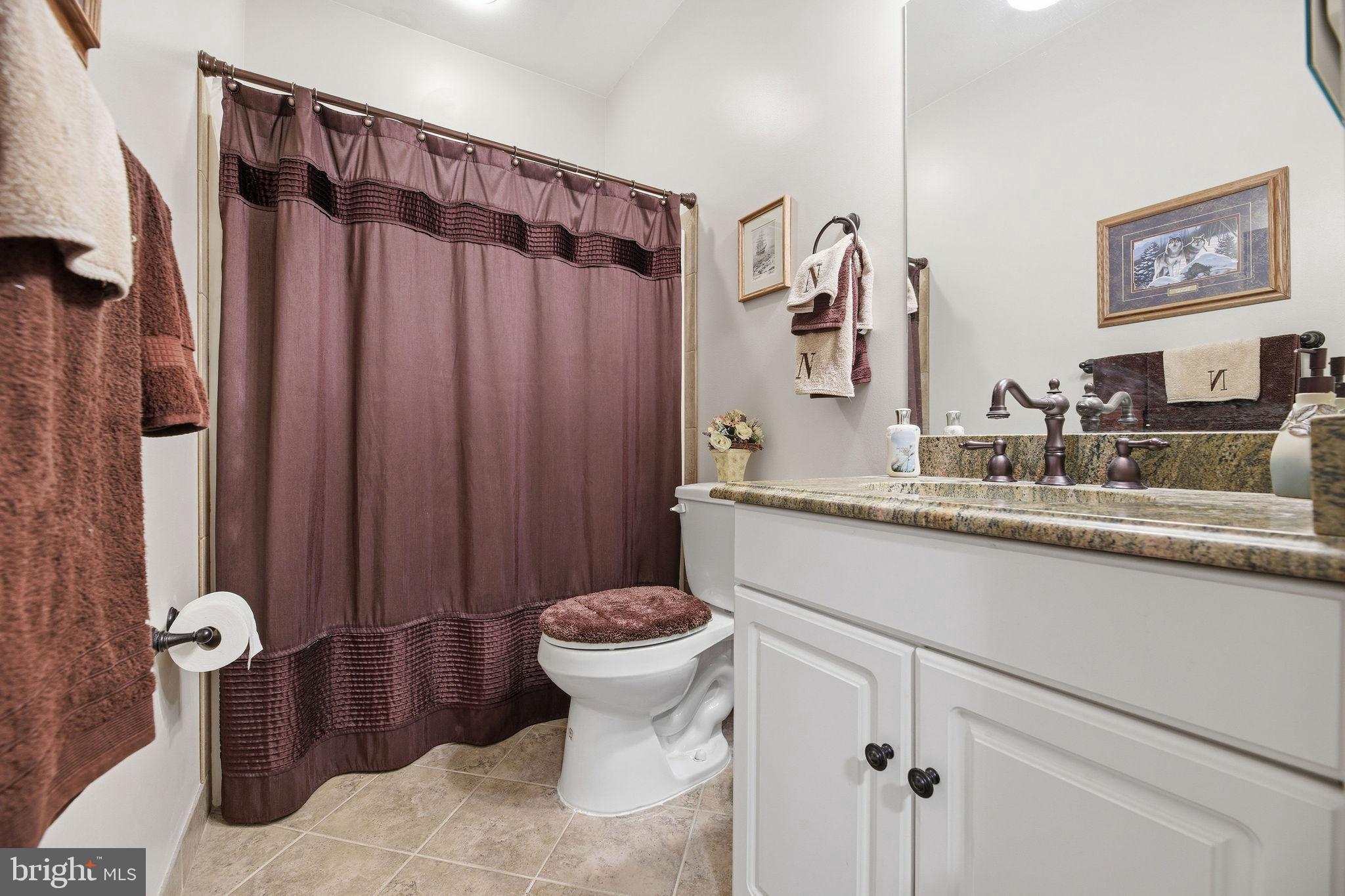 WHISPERING WOODS - Residential