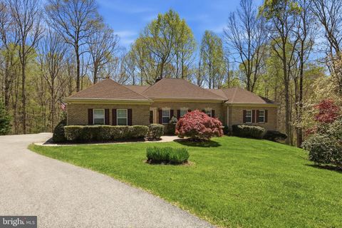 Homes For Sale - 3112 Whispering Drive<br/> PRINCE FREDERICK, MD 20678