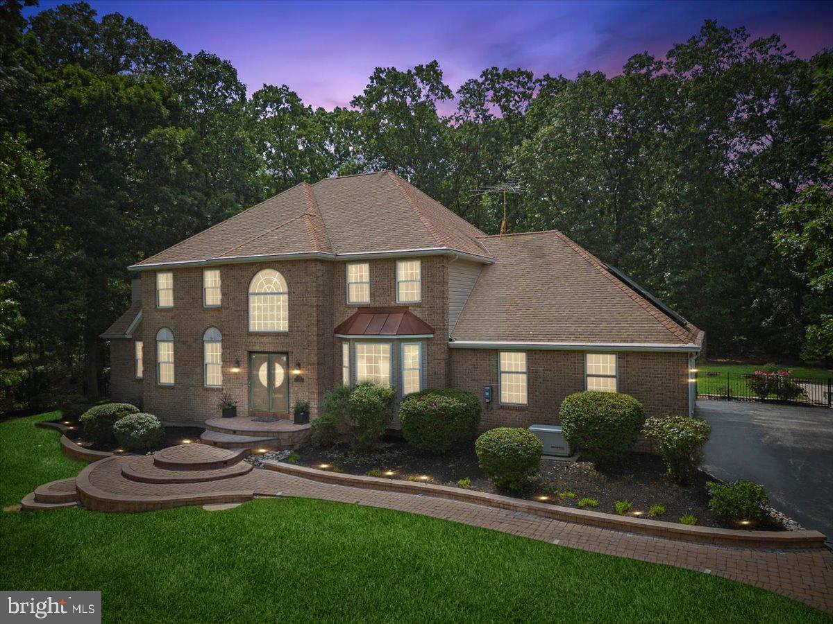 329 STOTESBURY AVENUE