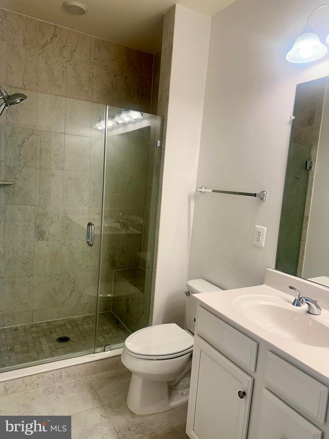 HAYMARKET CROSSING - Residential Lease