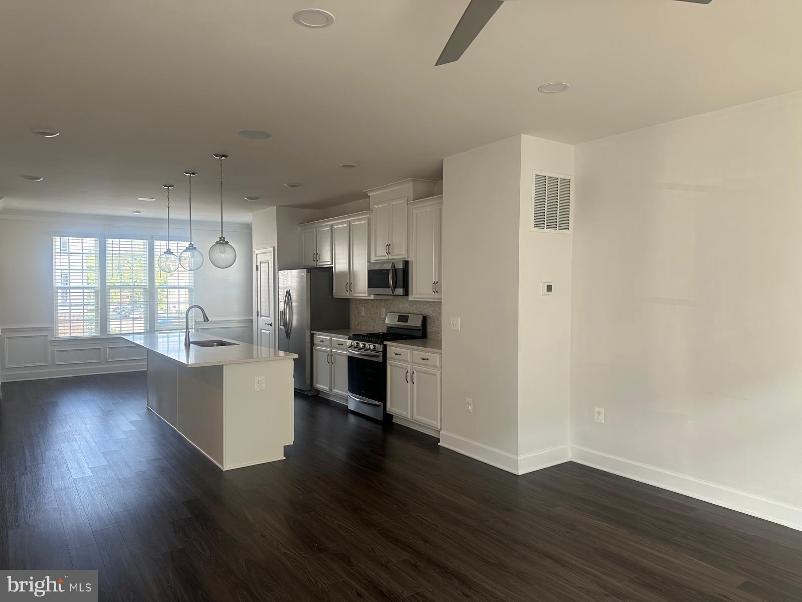 HAYMARKET CROSSING - Residential Lease