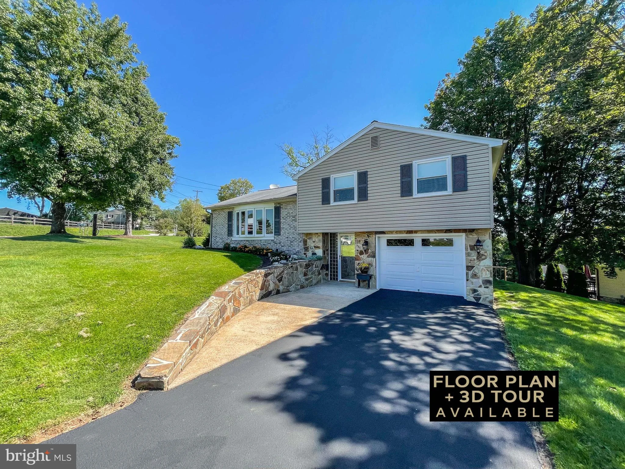 321 West Avenue, Red Lion, PA 17356