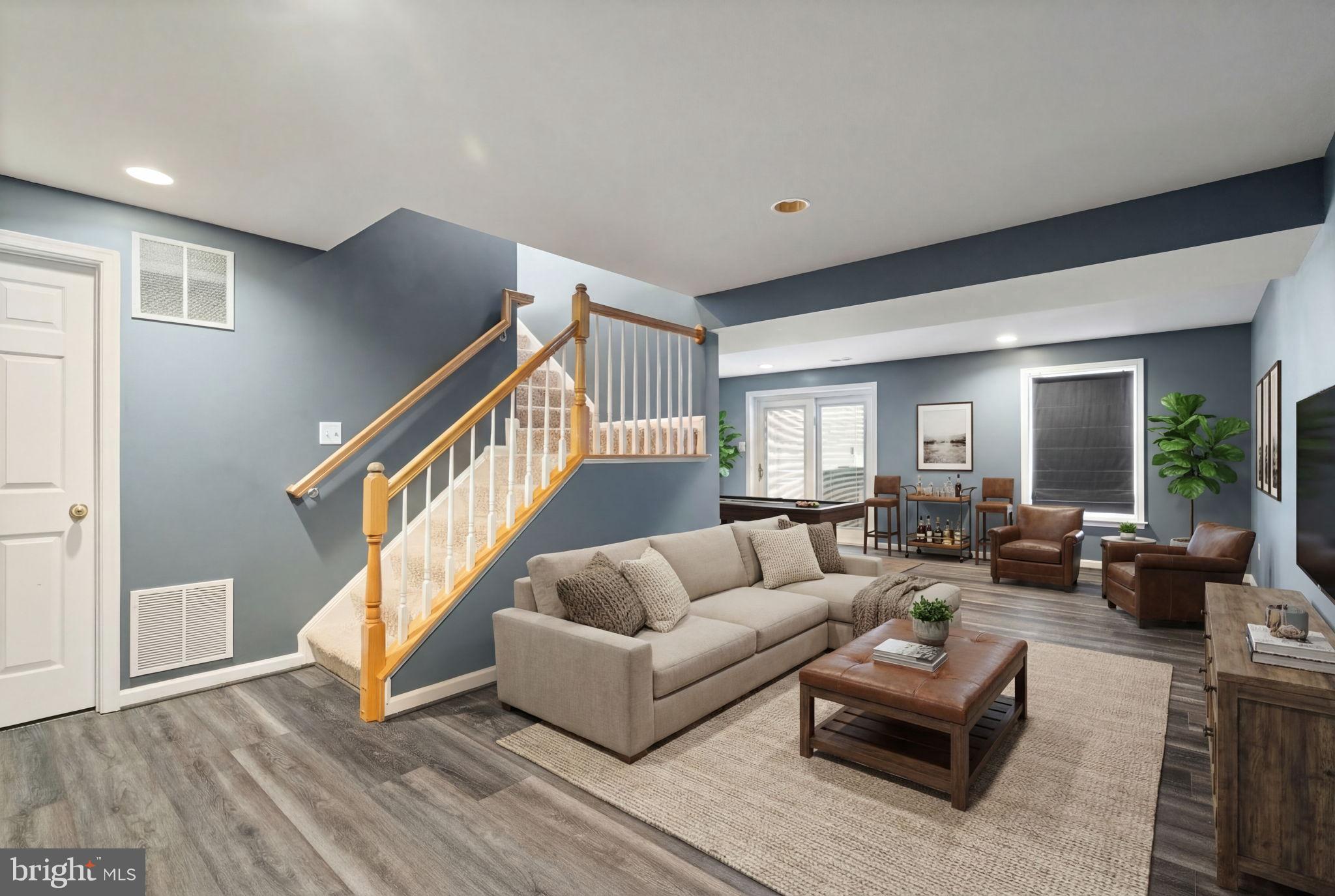 POTOMAC CROSSING - Residential