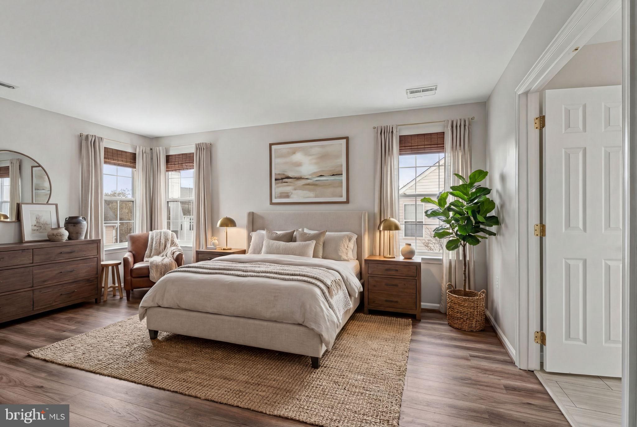 POTOMAC CROSSING - Residential