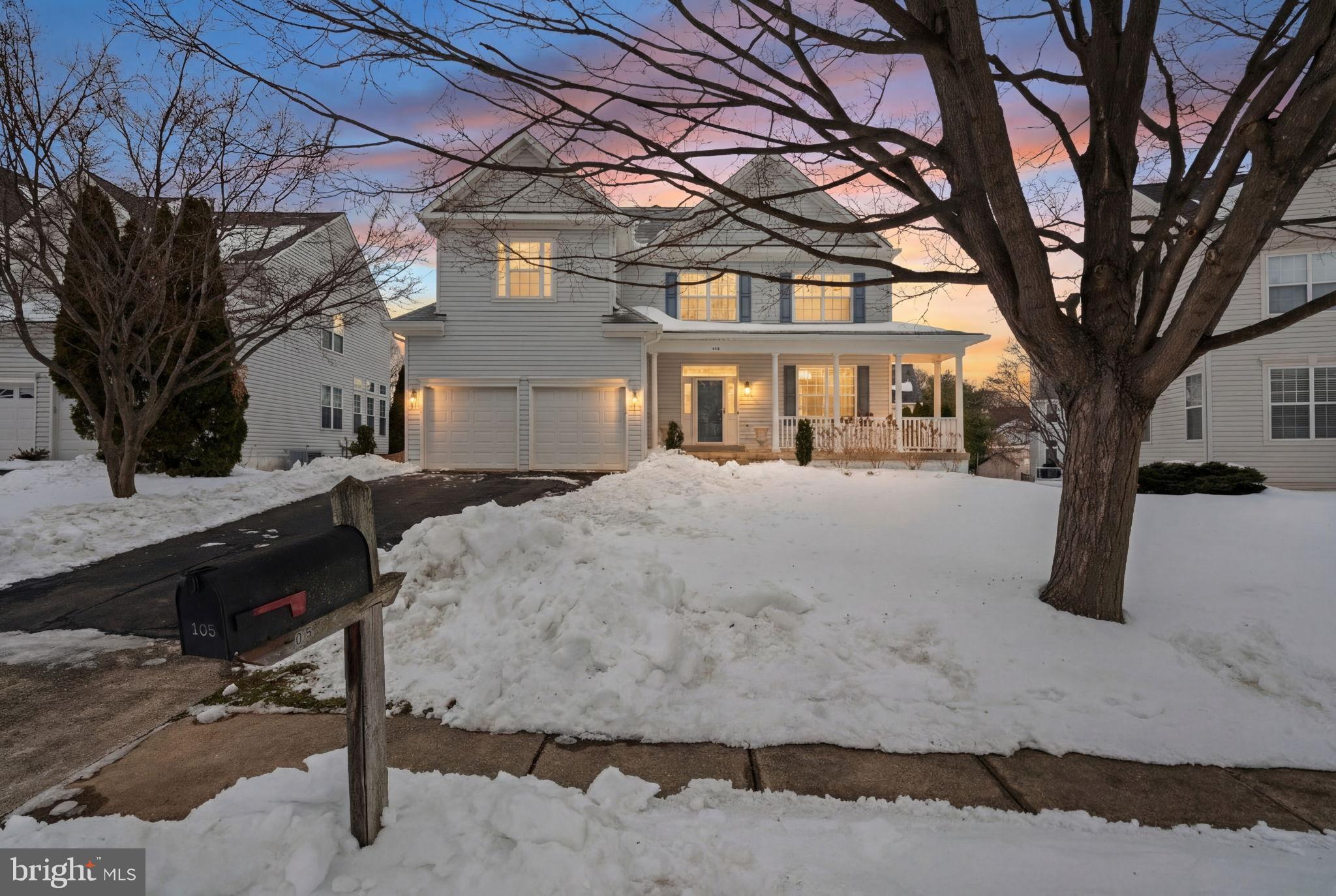 POTOMAC CROSSING - Residential