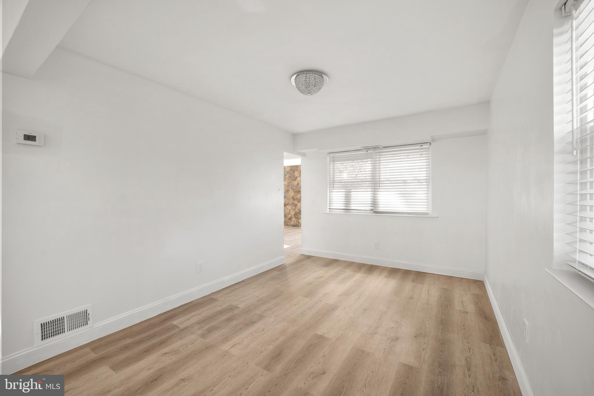 NESHAMINY VALLEY - Residential