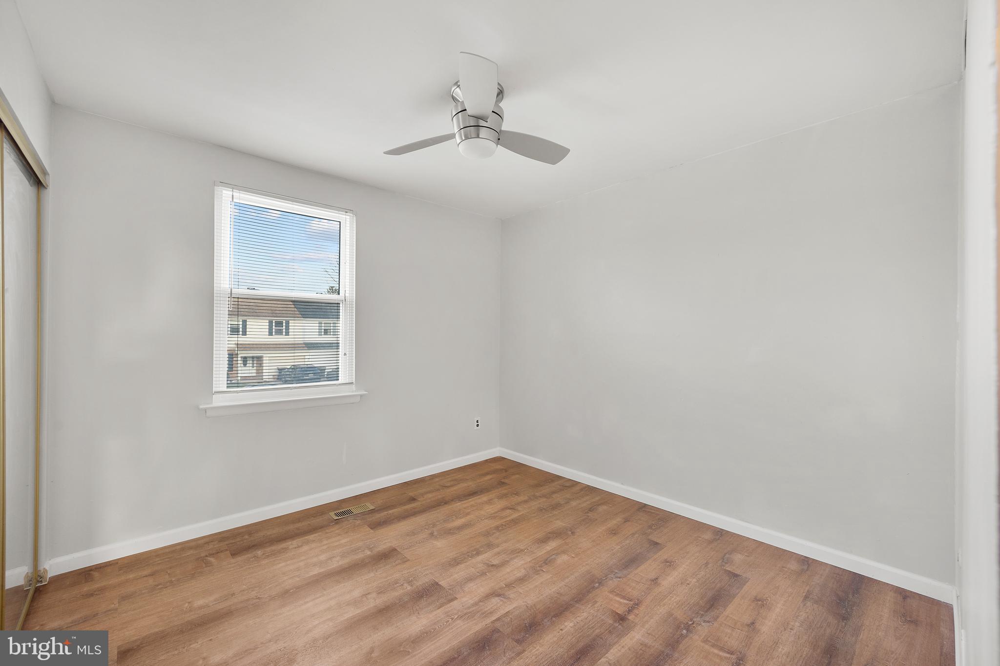 NESHAMINY VALLEY - Residential