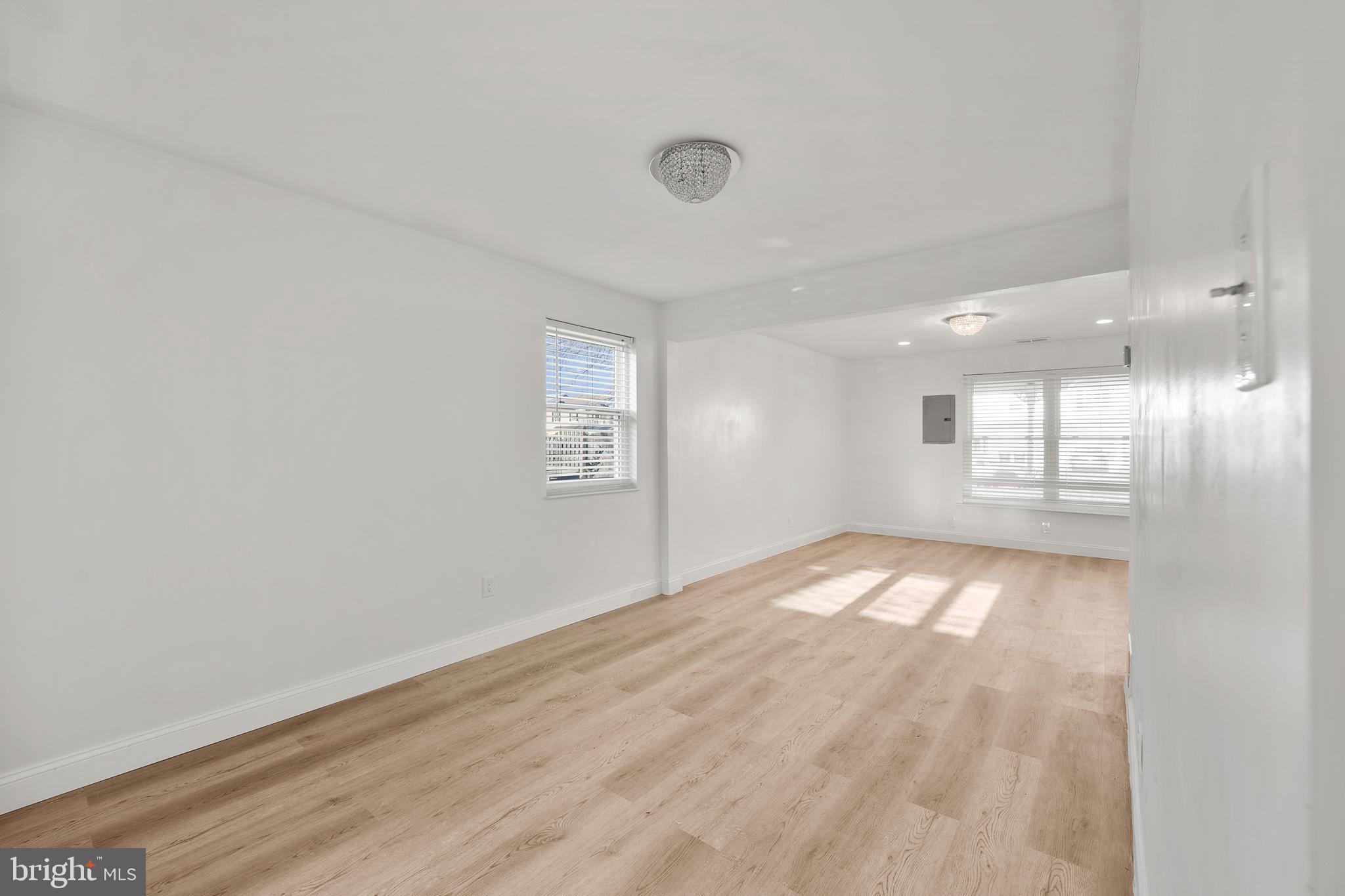 NESHAMINY VALLEY - Residential