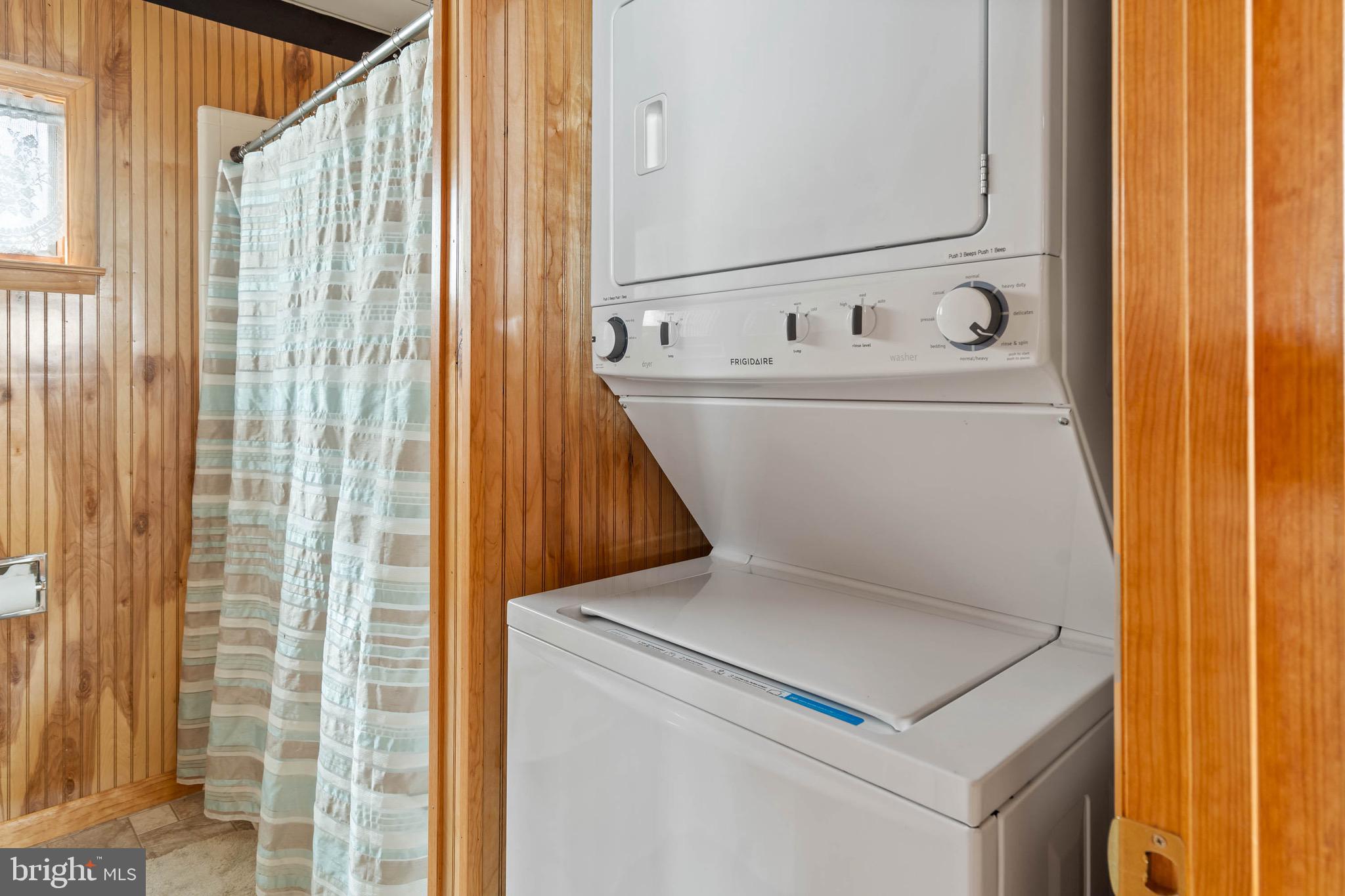 OCEAN VILLAGE - Residential