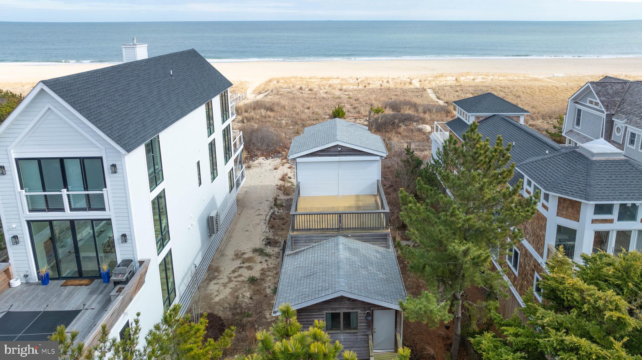 OCEAN VILLAGE - Residential