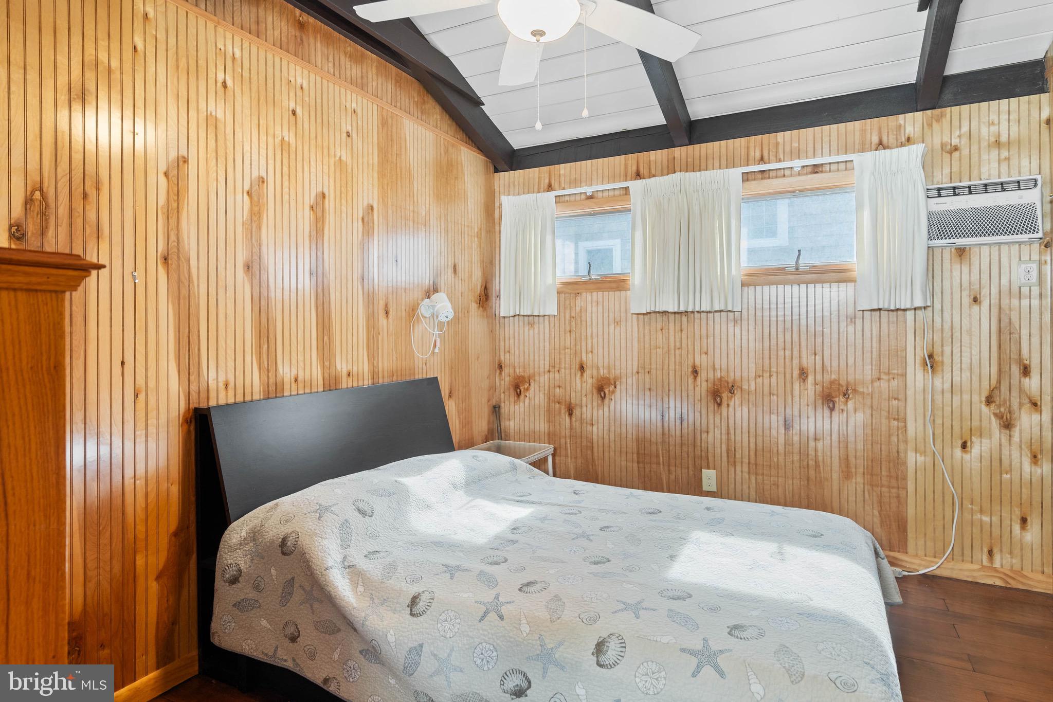 OCEAN VILLAGE - Residential