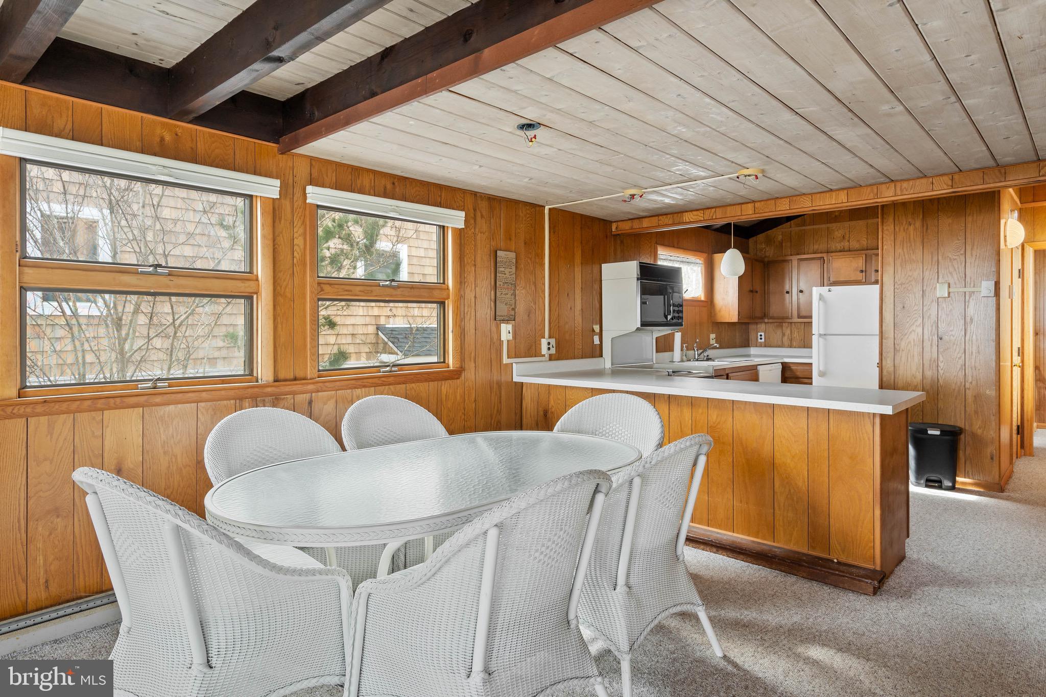 OCEAN VILLAGE - Residential