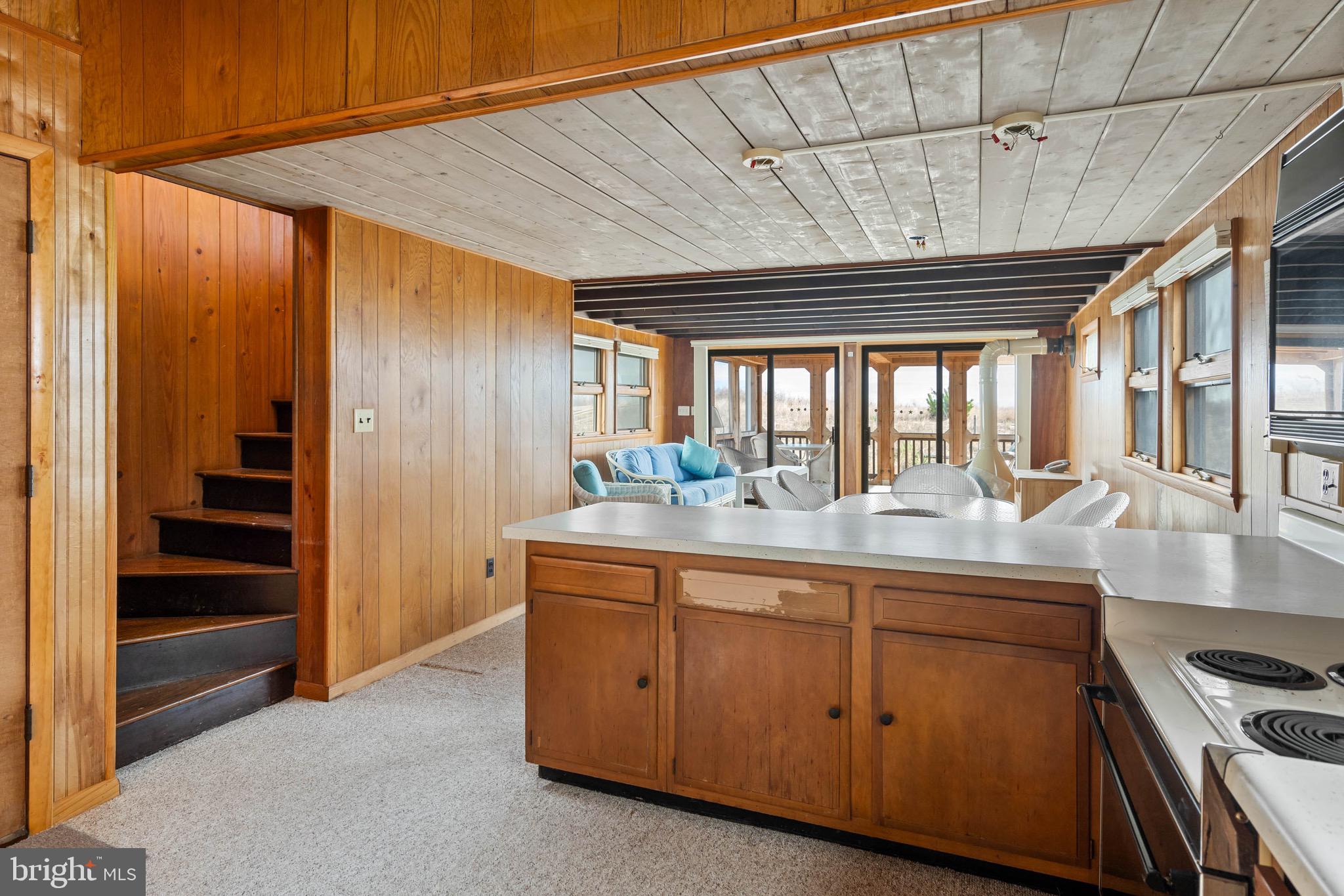 OCEAN VILLAGE - Residential