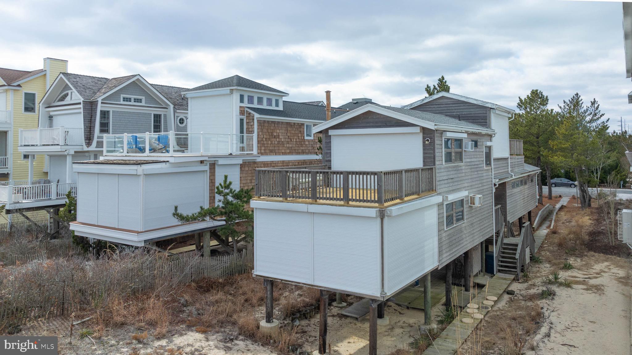 OCEAN VILLAGE - Residential