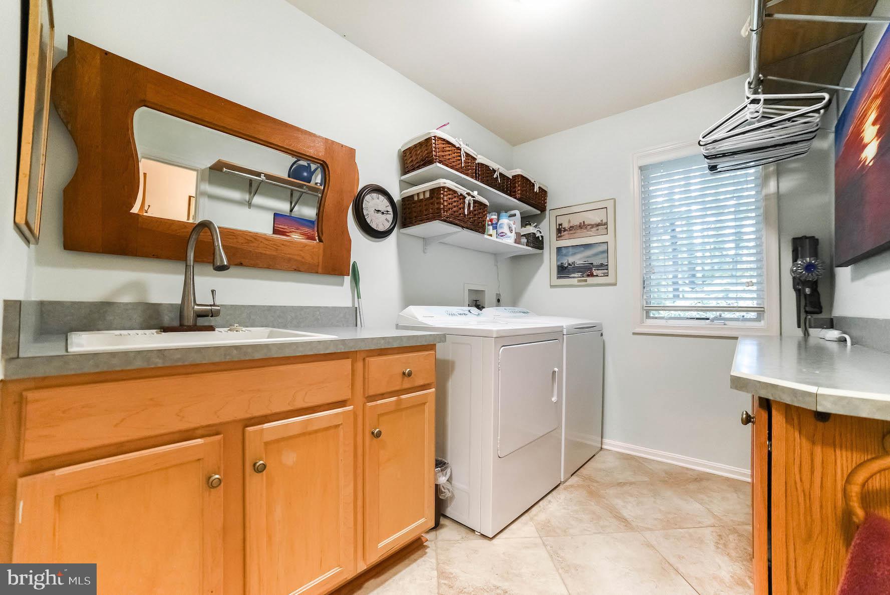 LANDINGS AT PINEY POINT - Residential