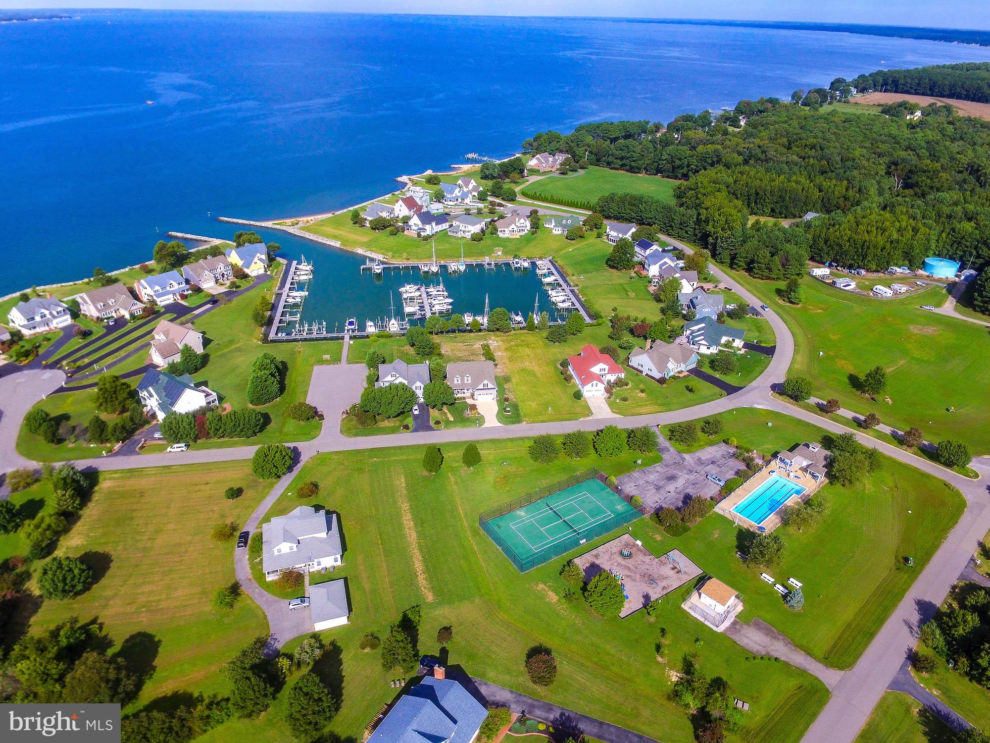 LANDINGS AT PINEY POINT - Residential